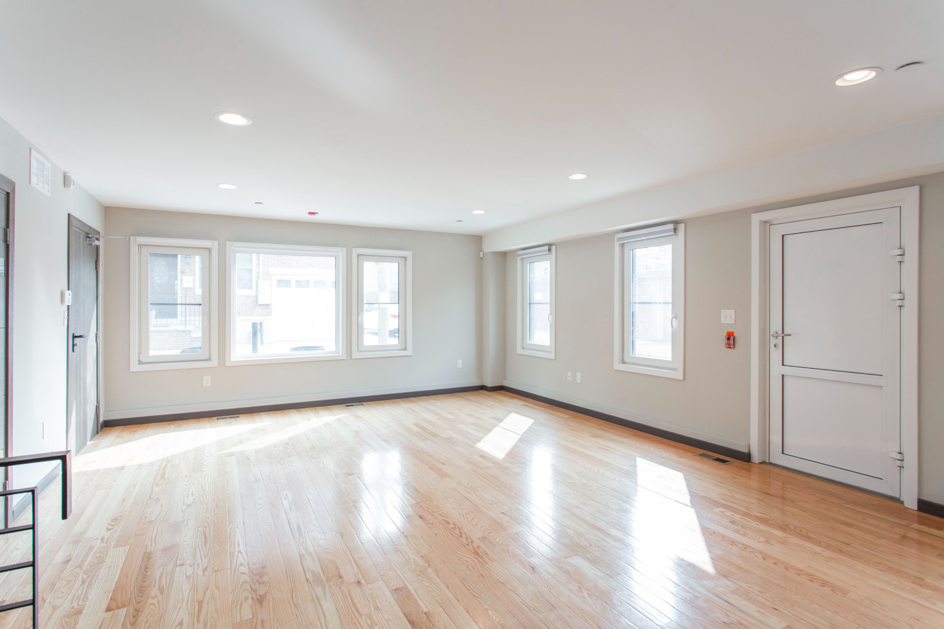 2553 MONTROSE ST Unit A