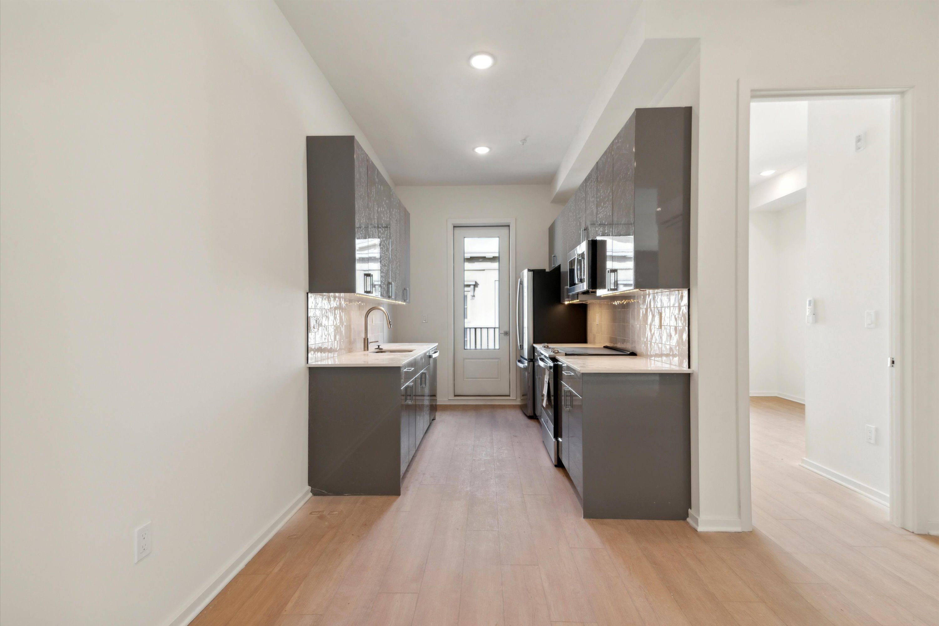 225 N 12TH ST Unit 403