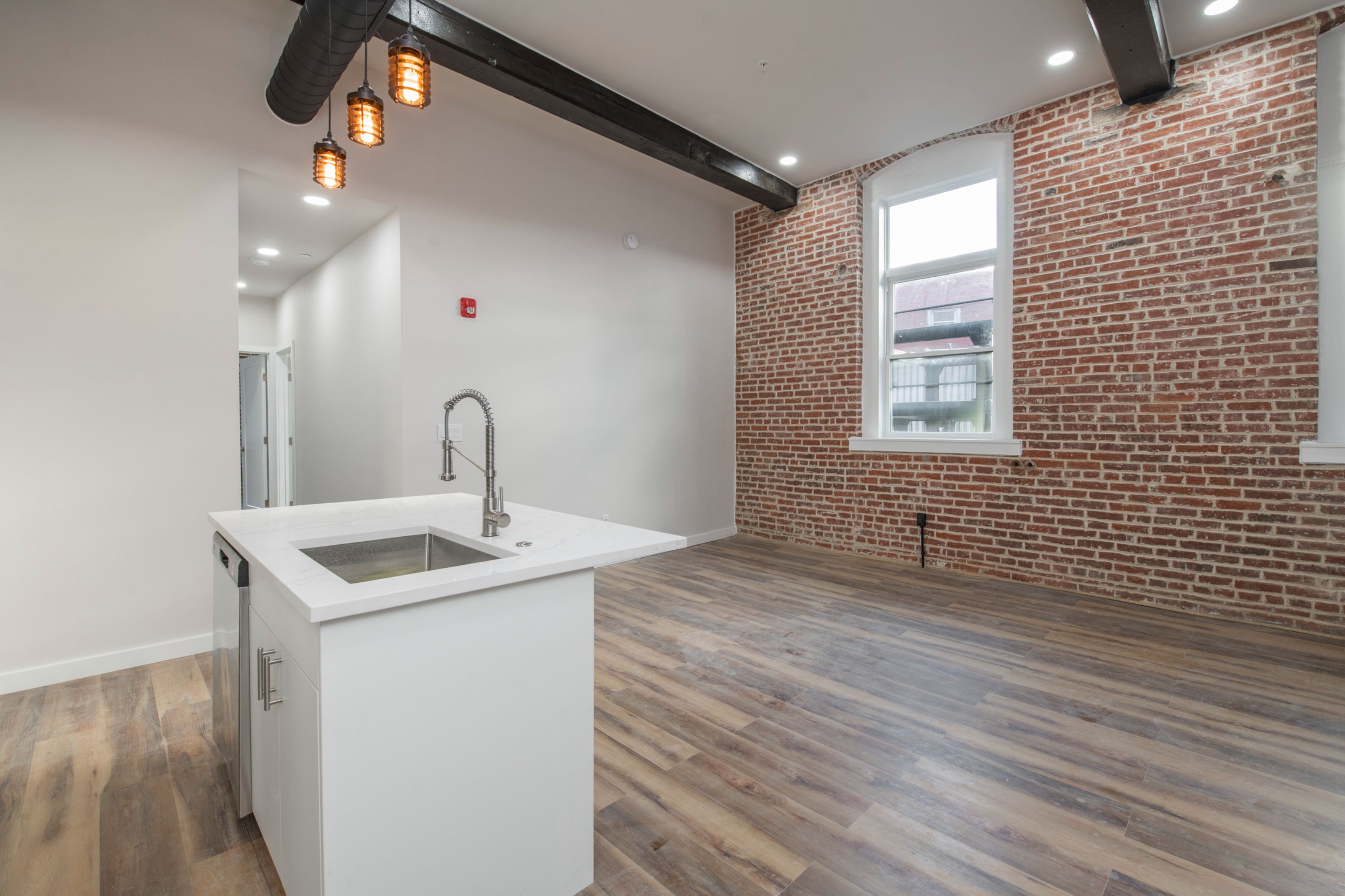 2045-49 Trenton Ave Unit 201