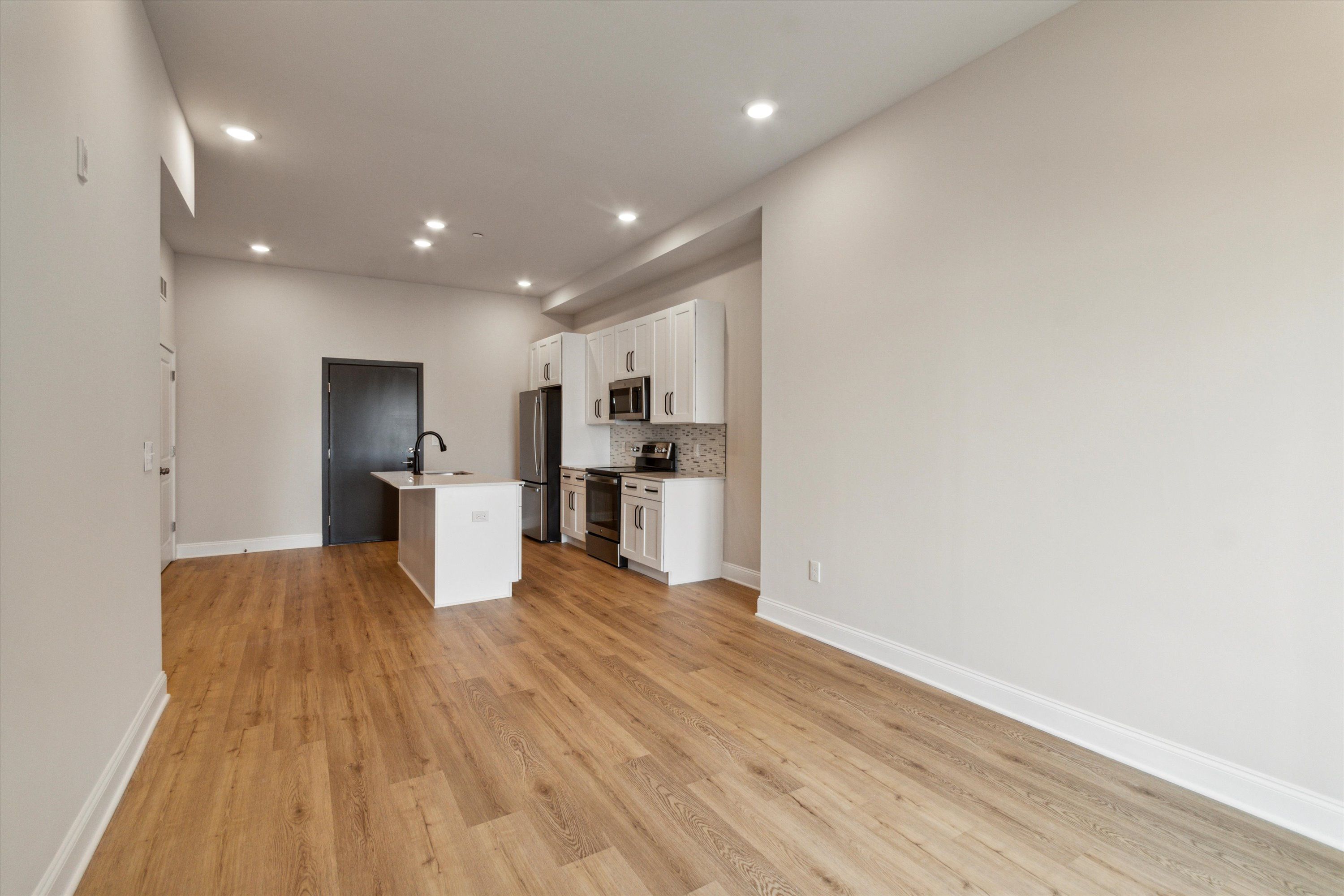 2157 E LEHIGH AVE Unit 502