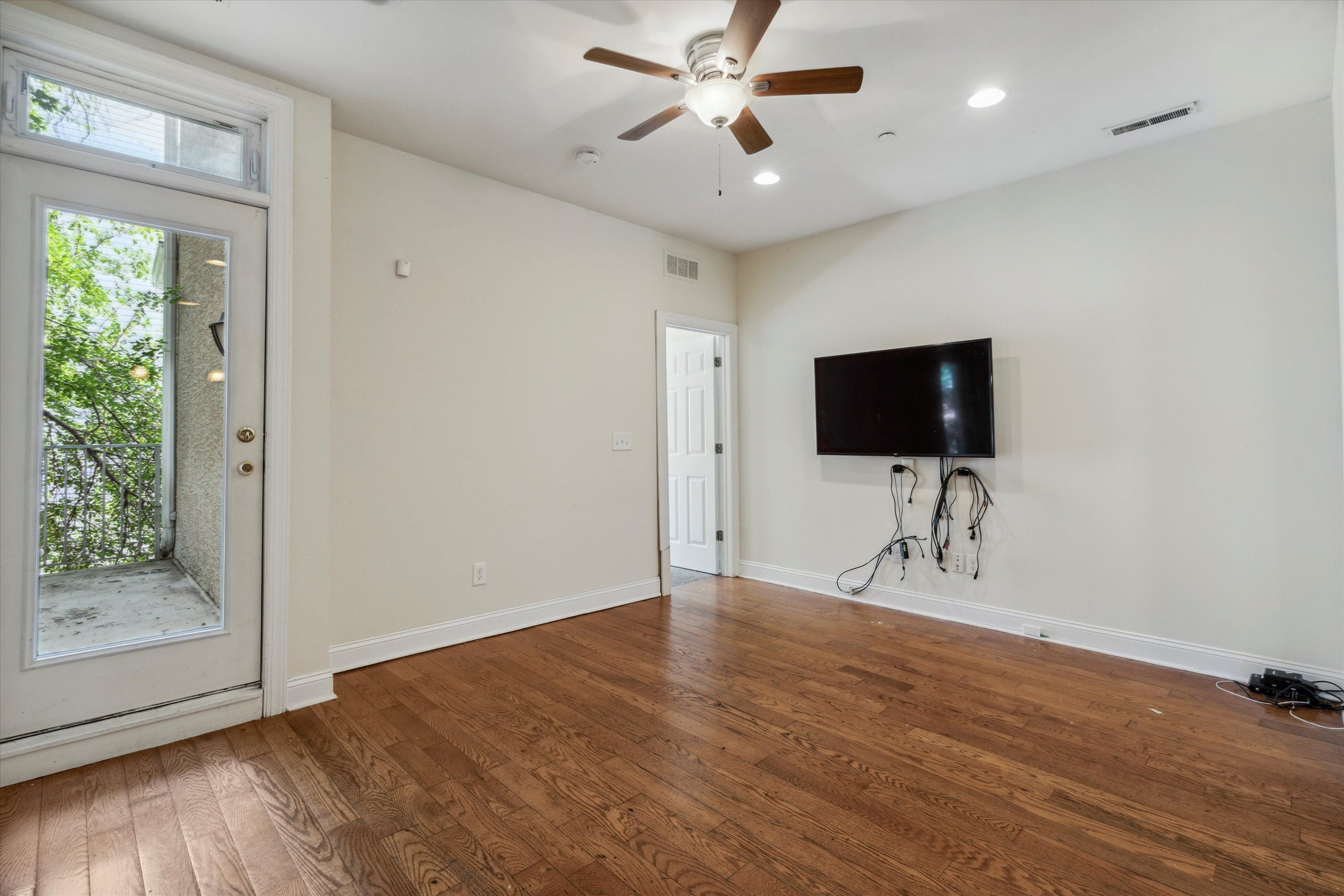 2107 N 17TH ST Unit B