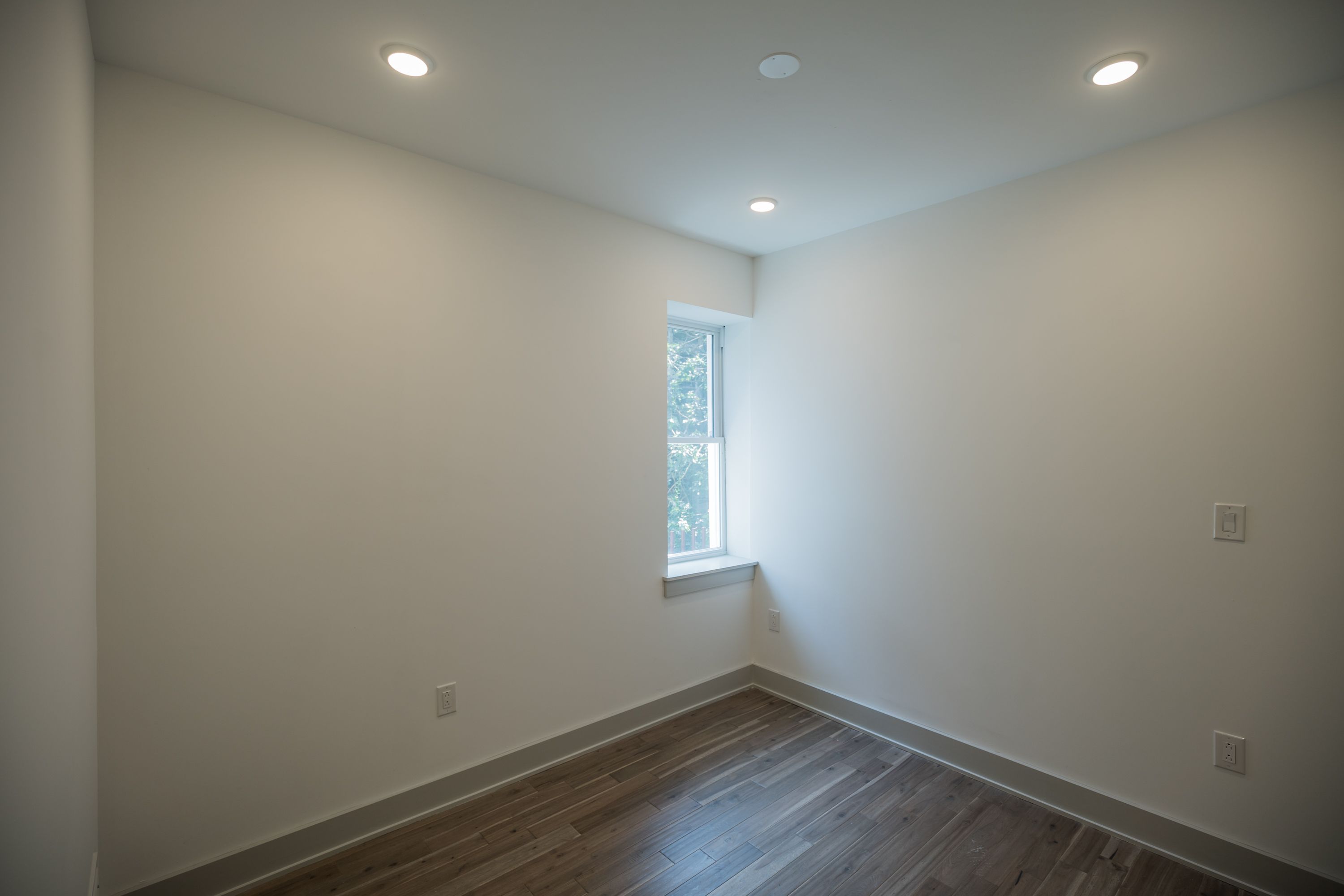 3213 HAVERFORD AVE Unit 4