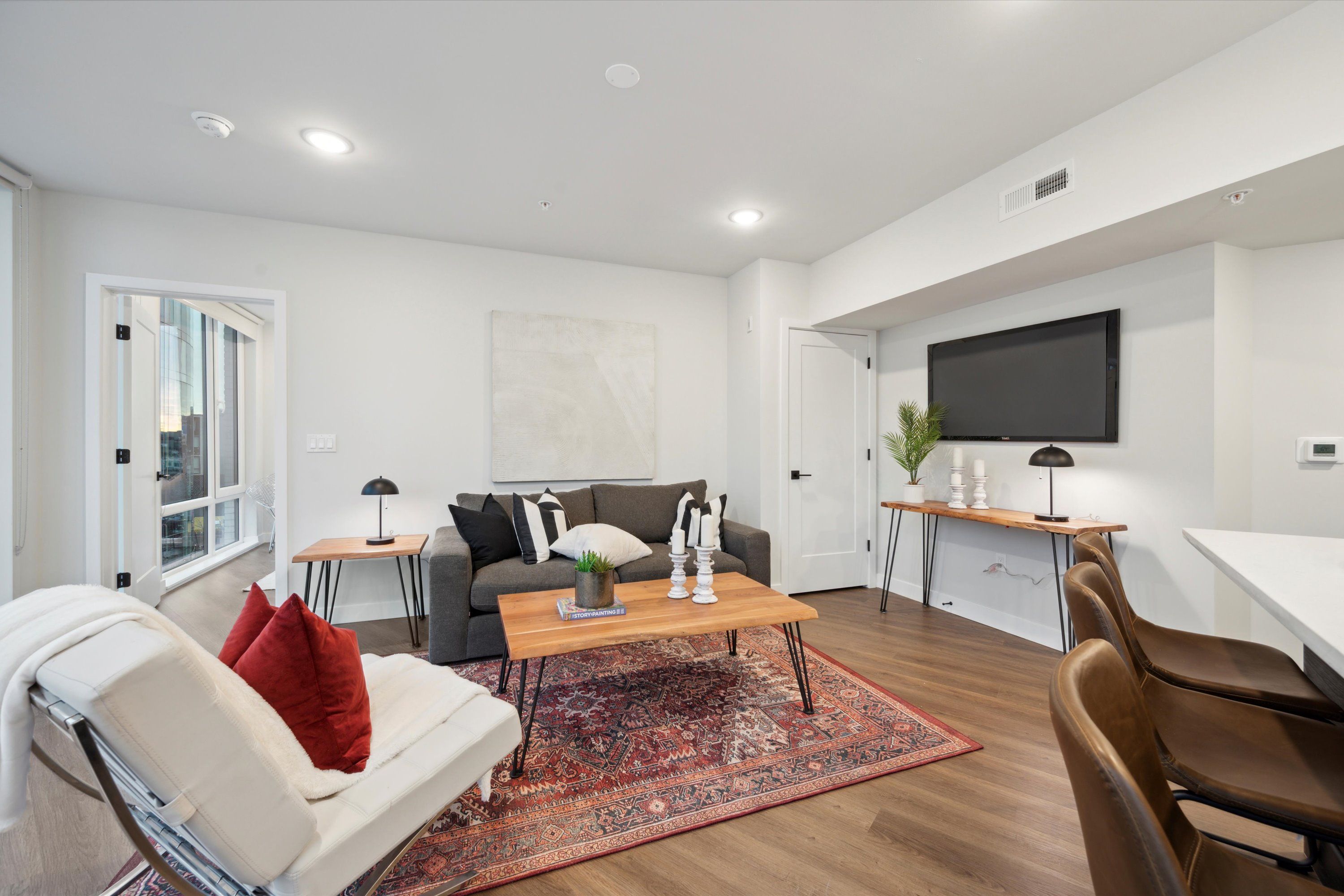 1102 GERMANTOWN AVENUE Unit 401