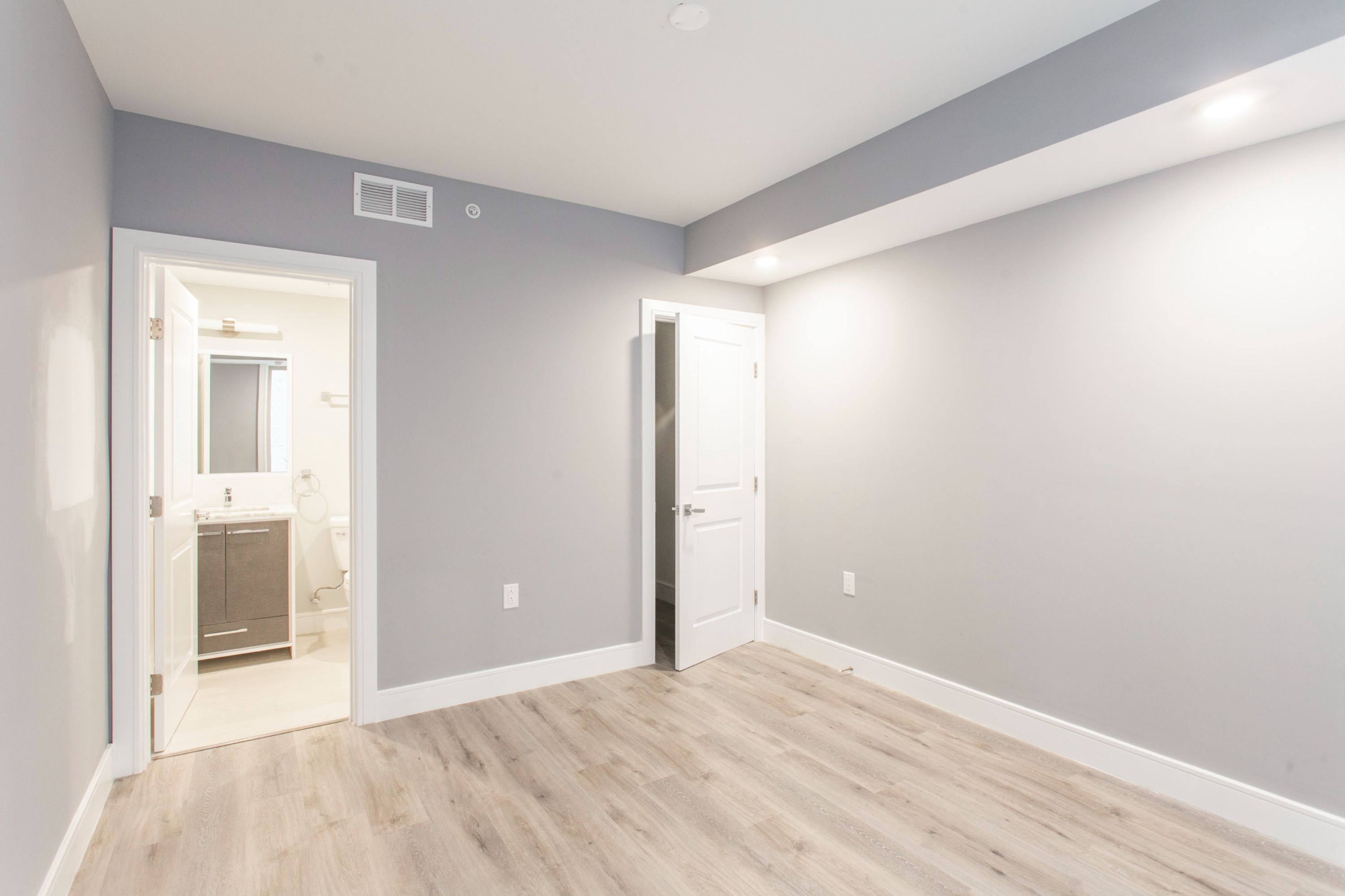 1633 N 2nd St Unit 203