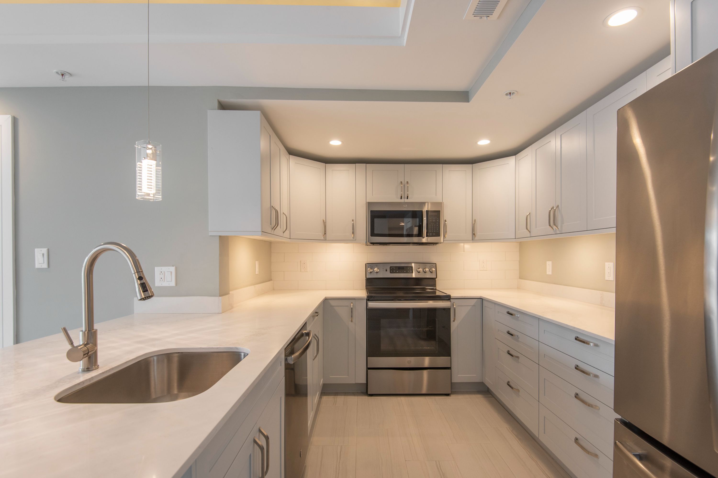 1133 E COLUMBIA AVE Unit 302