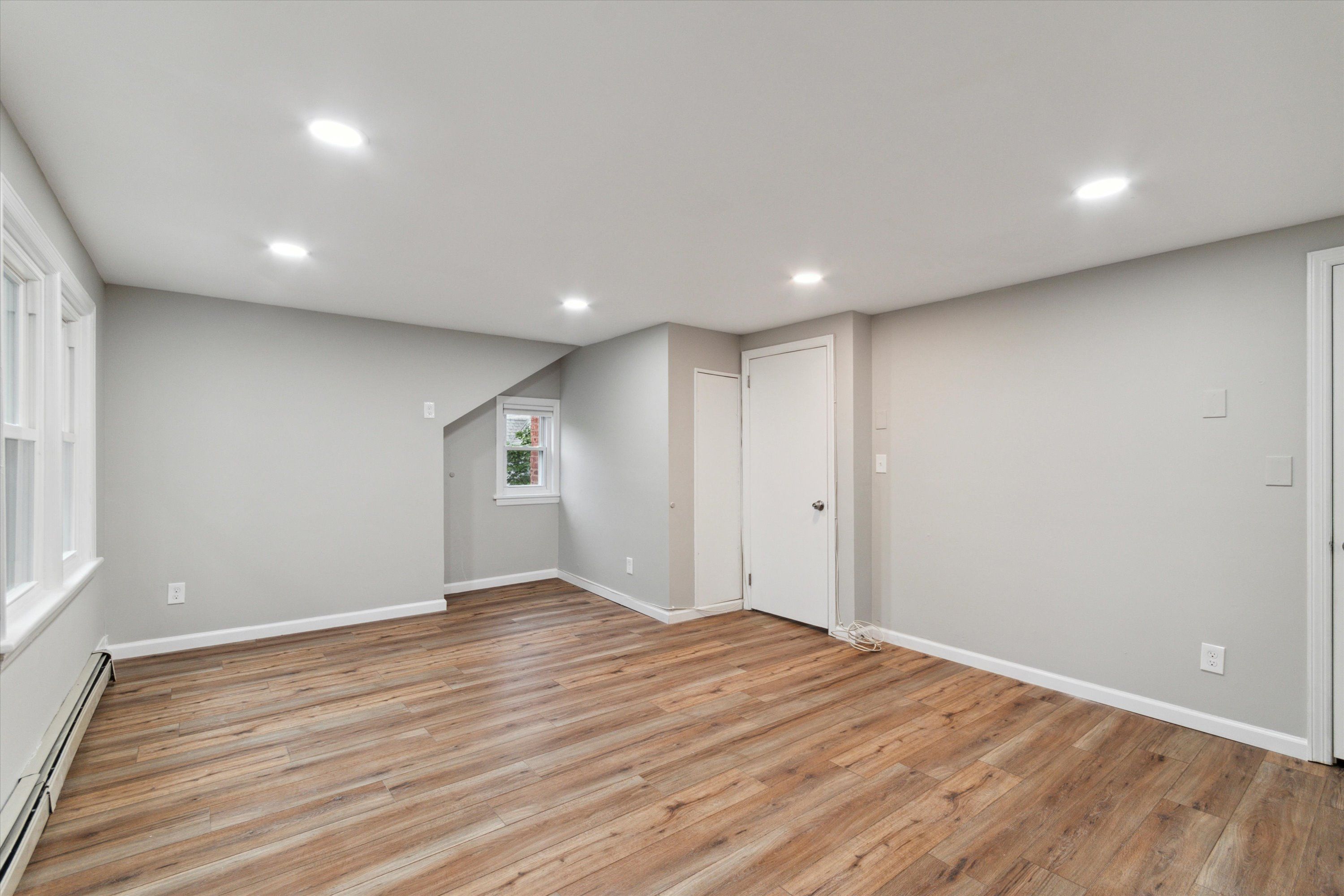 291-293 Nassau St Unit 5