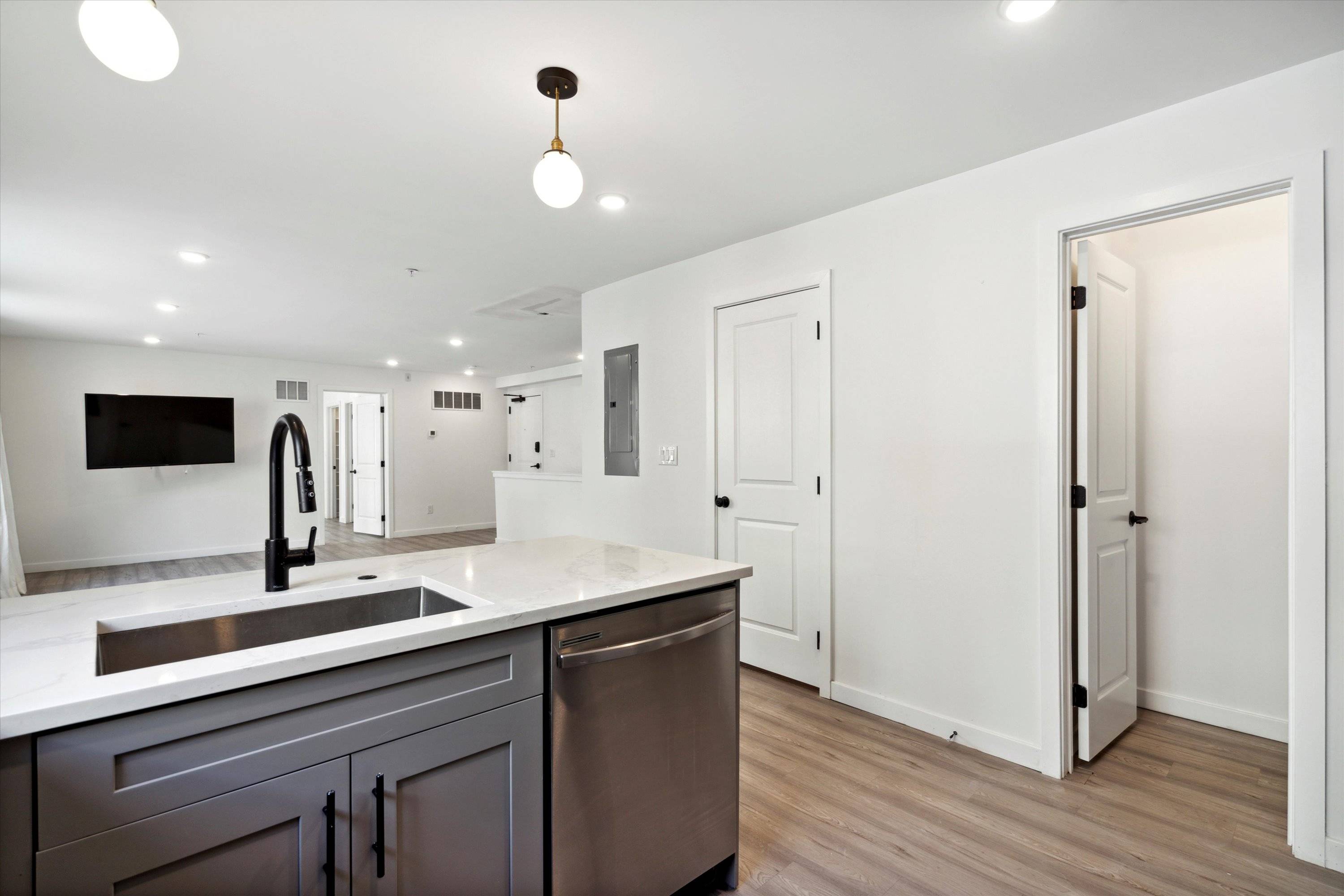 1338 N 15th ST Unit A2