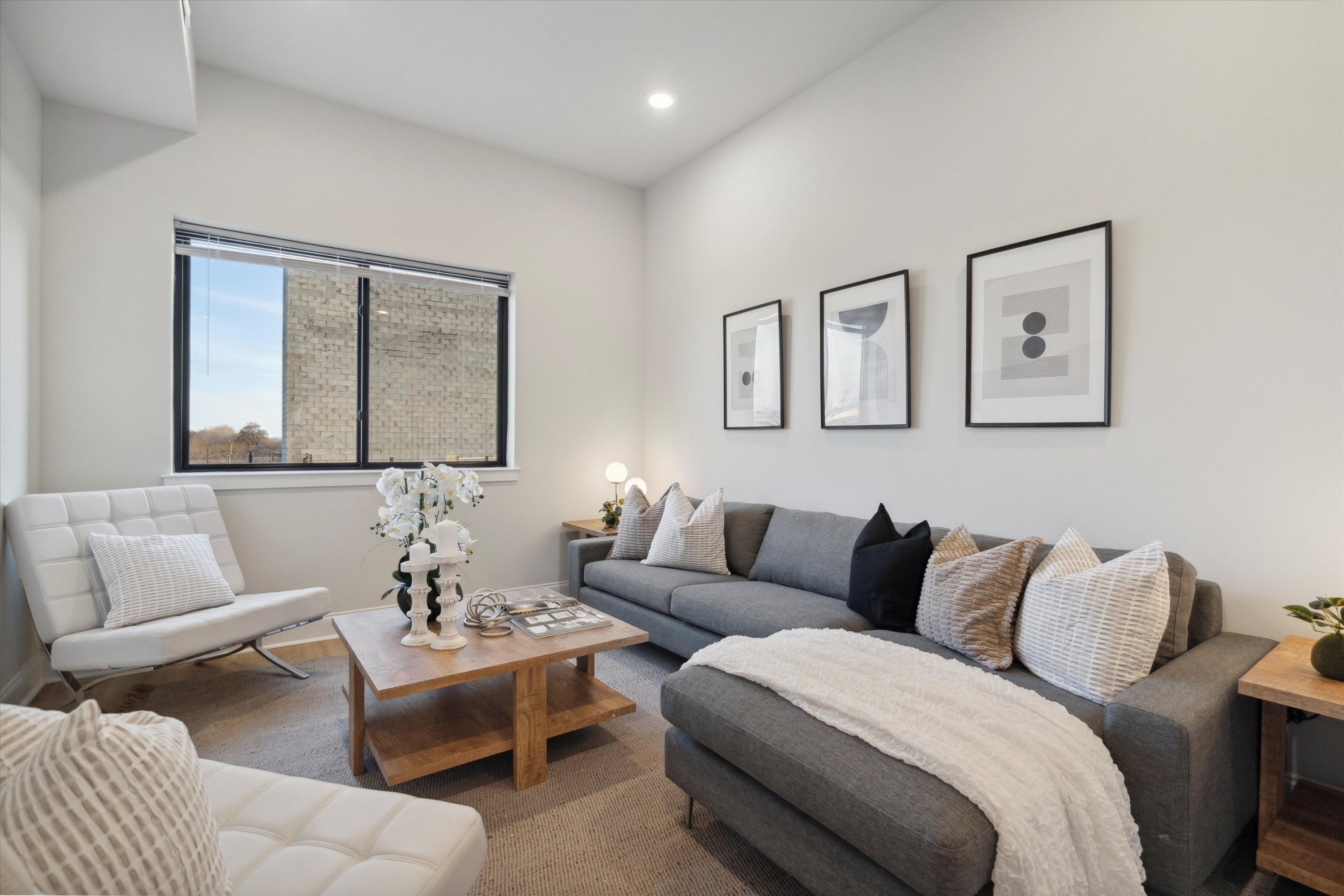 2143 E LEHIGH AVE Unit 404