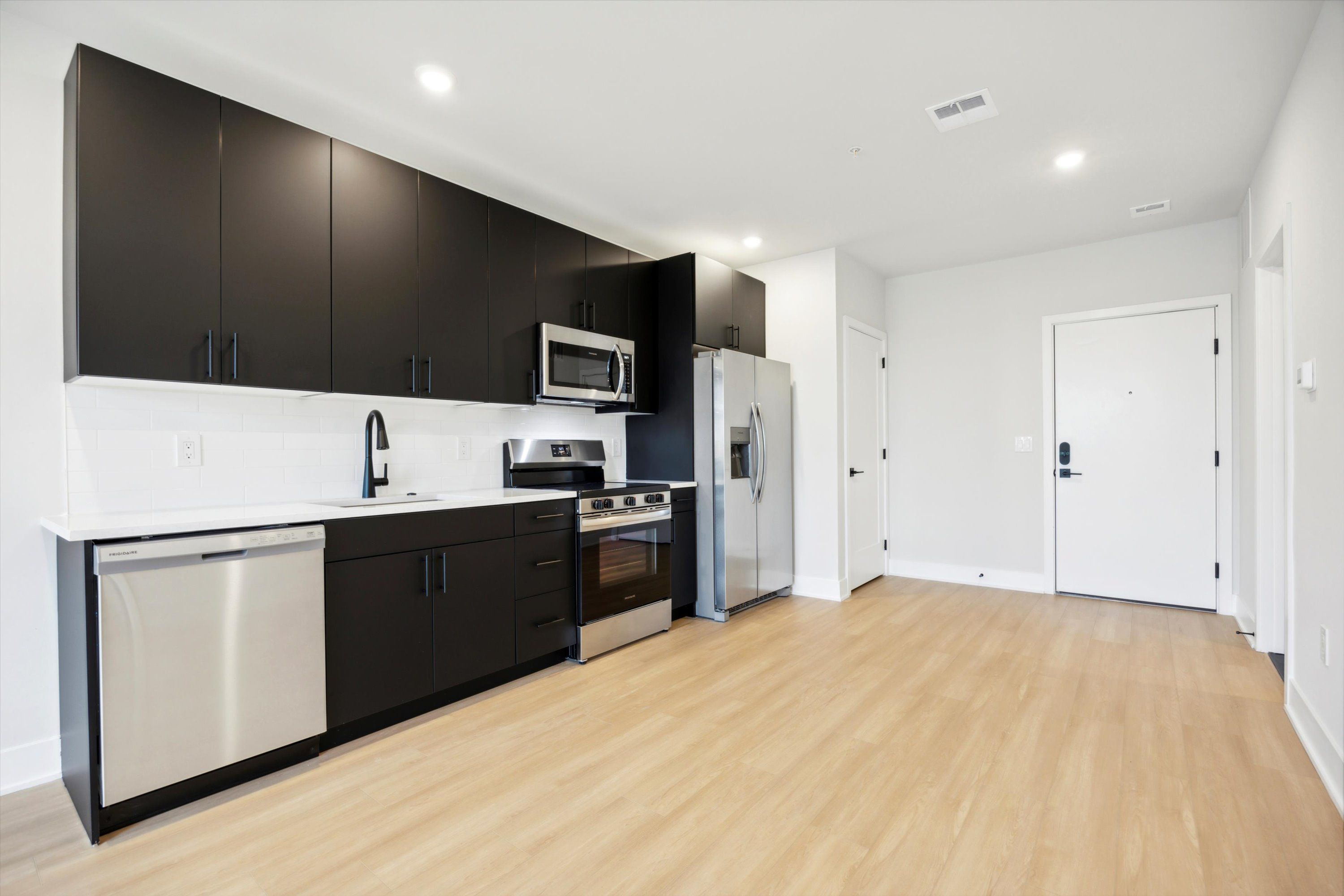 6910 Ridge Avenue Unit 319