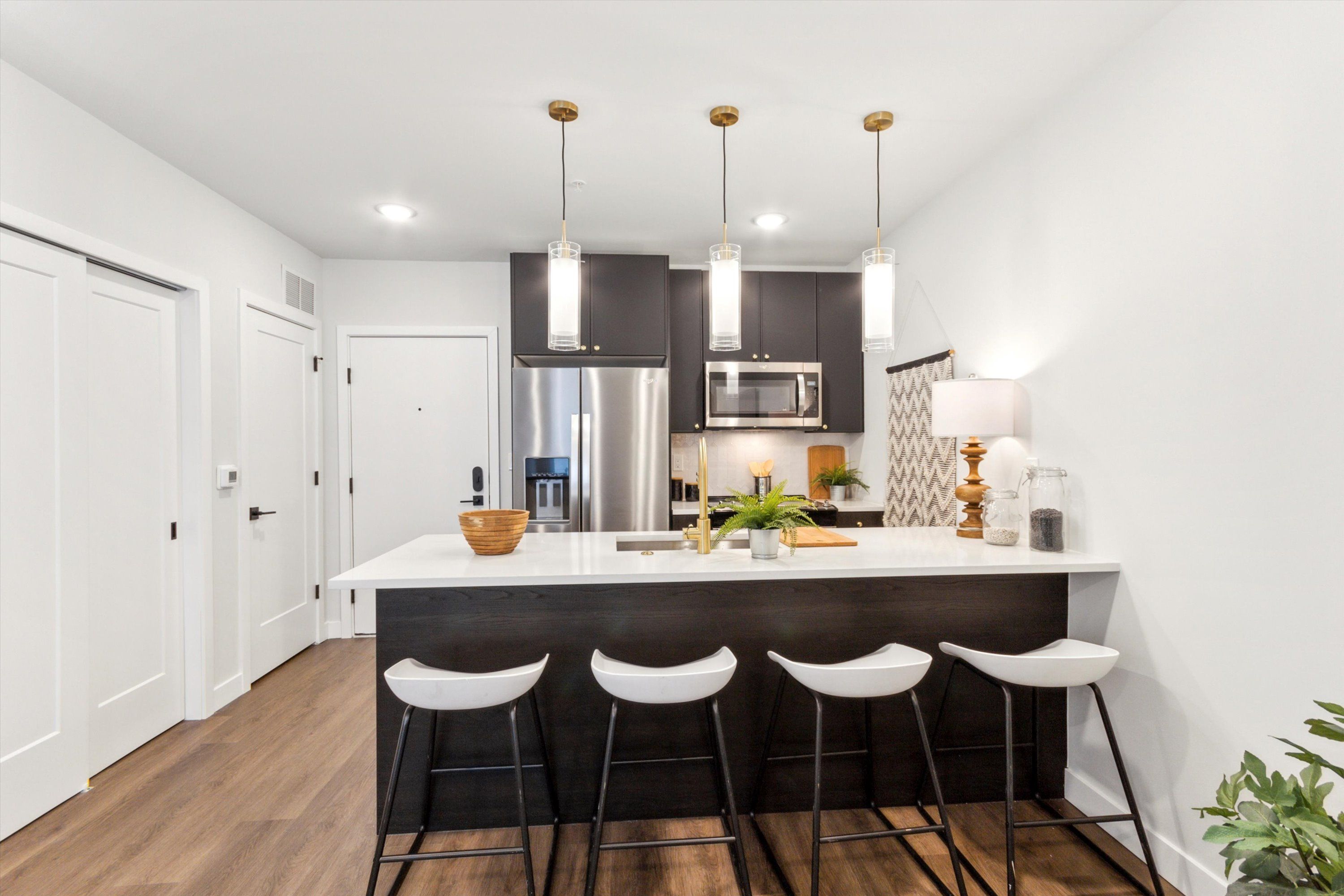 1102 GERMANTOWN AVENUE Unit 405