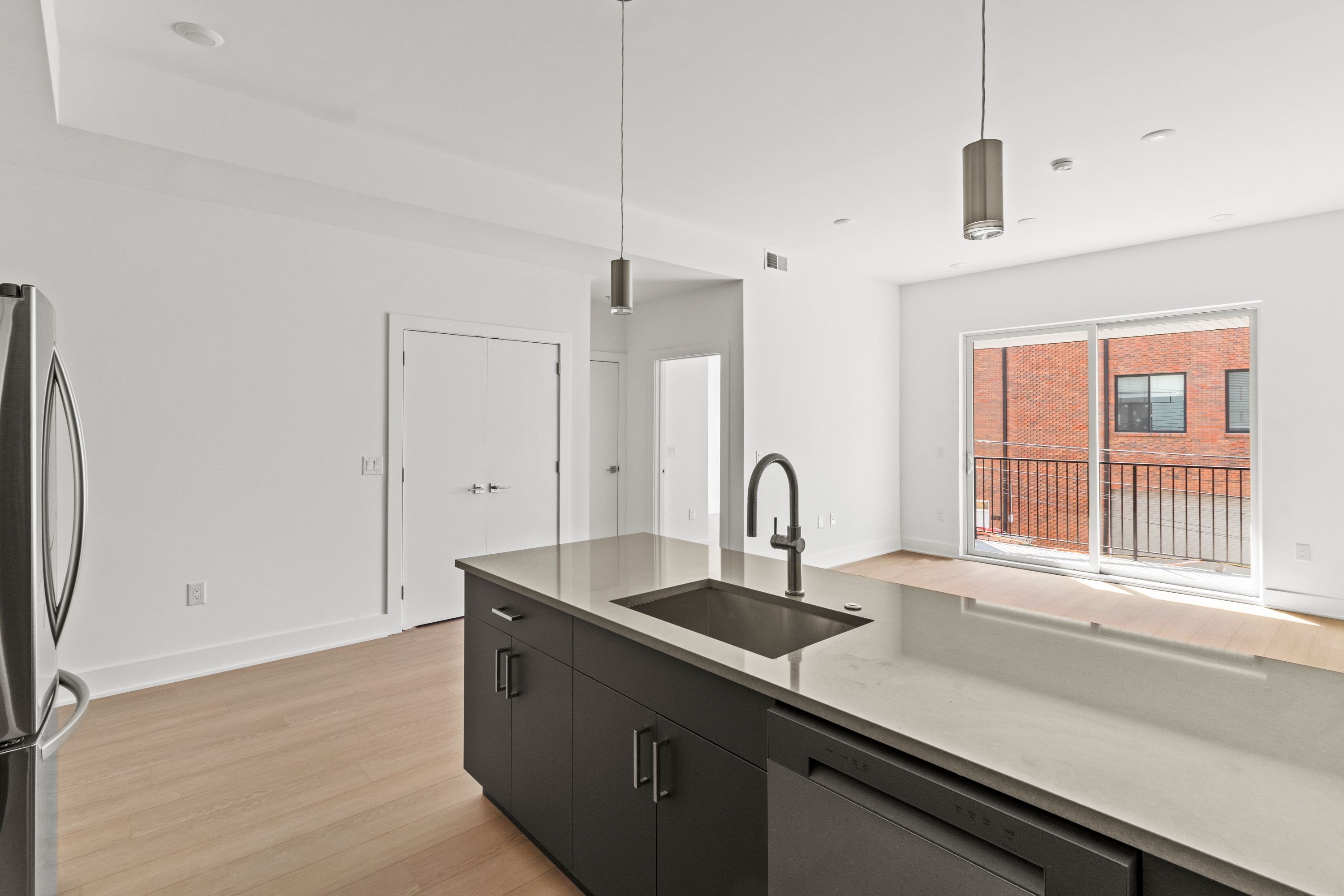 1731 Tilghman St Unit PH2
