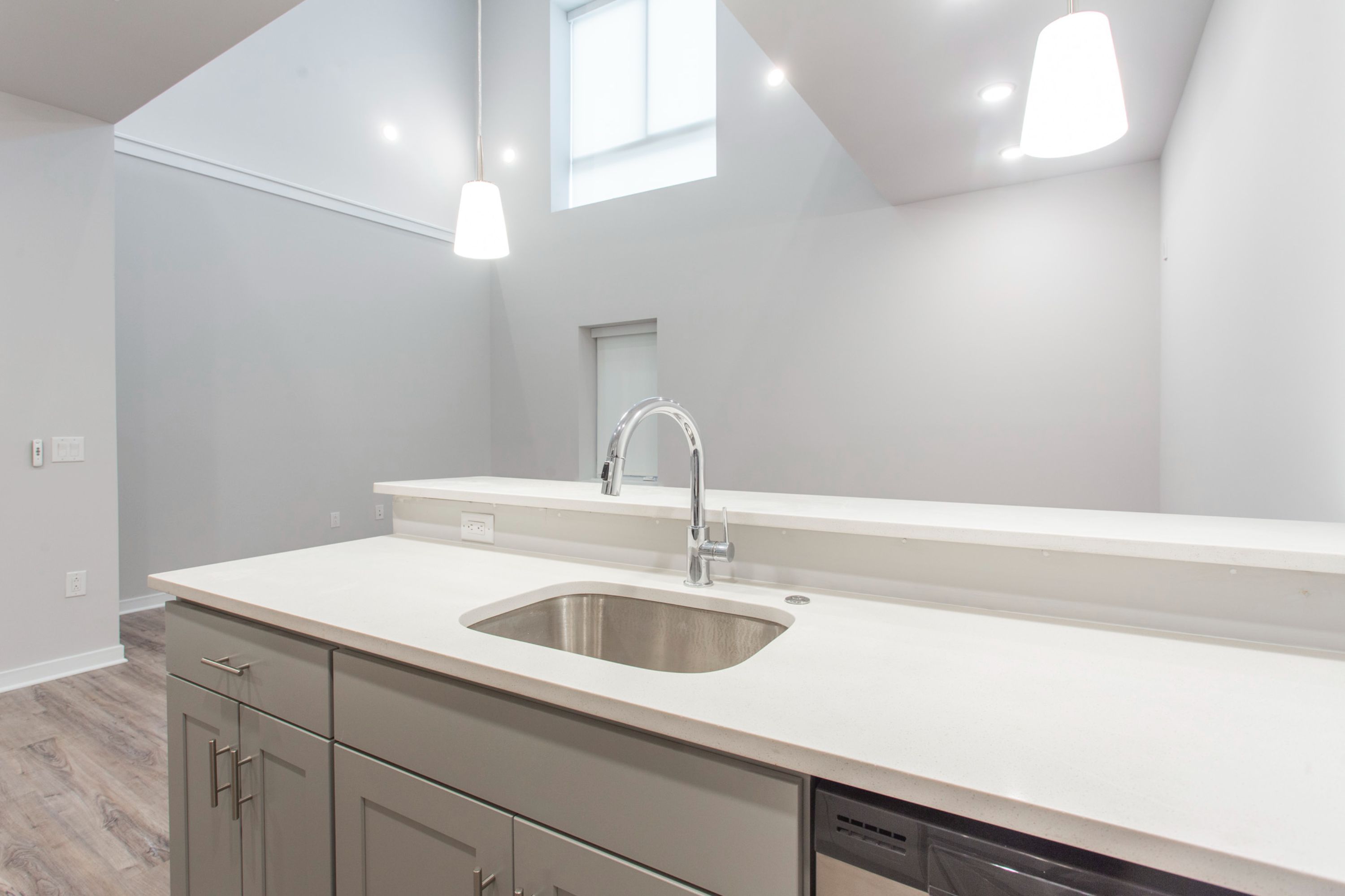 1143 N 3rd St Unit 102