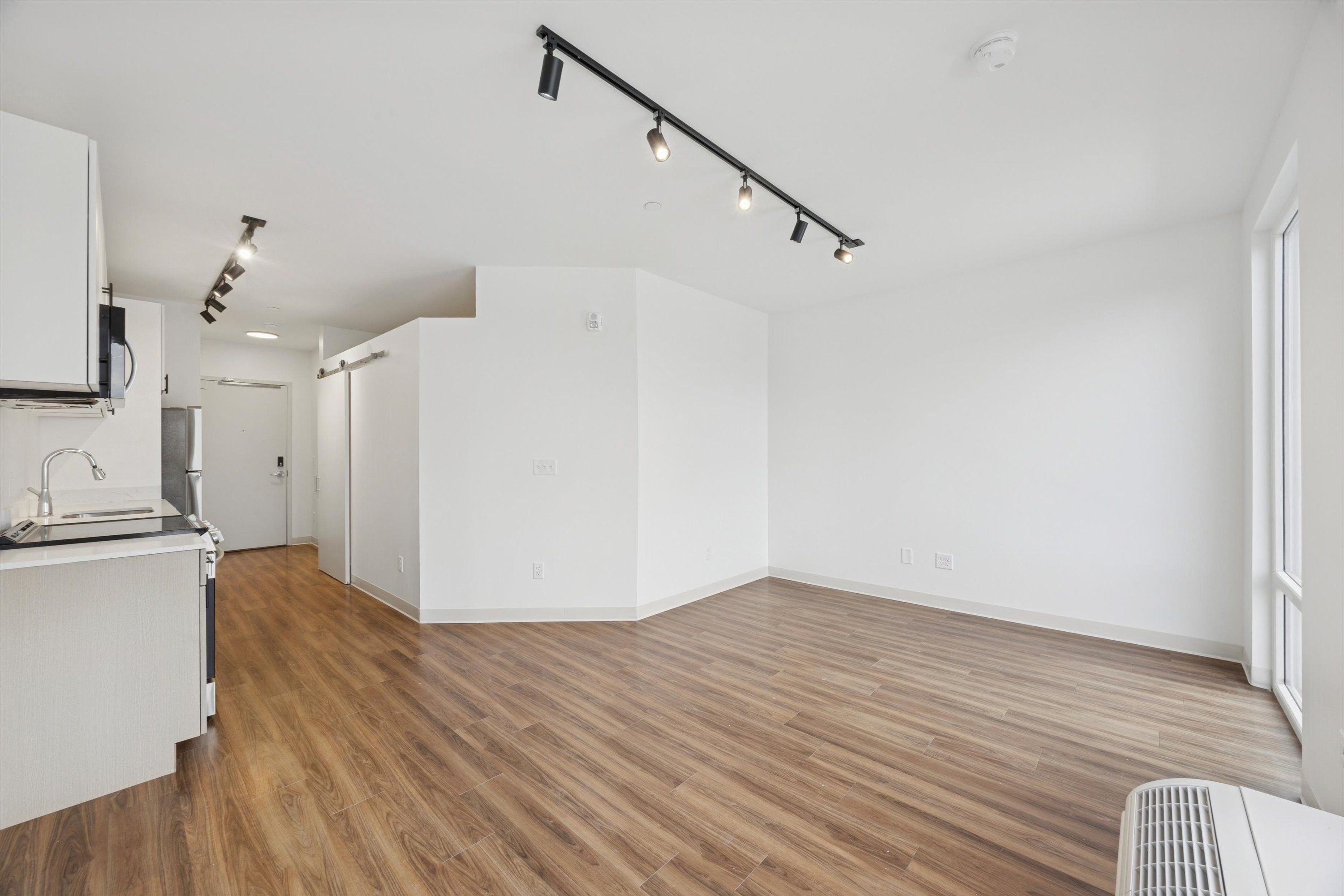 4240 Chestnut St Unit 710