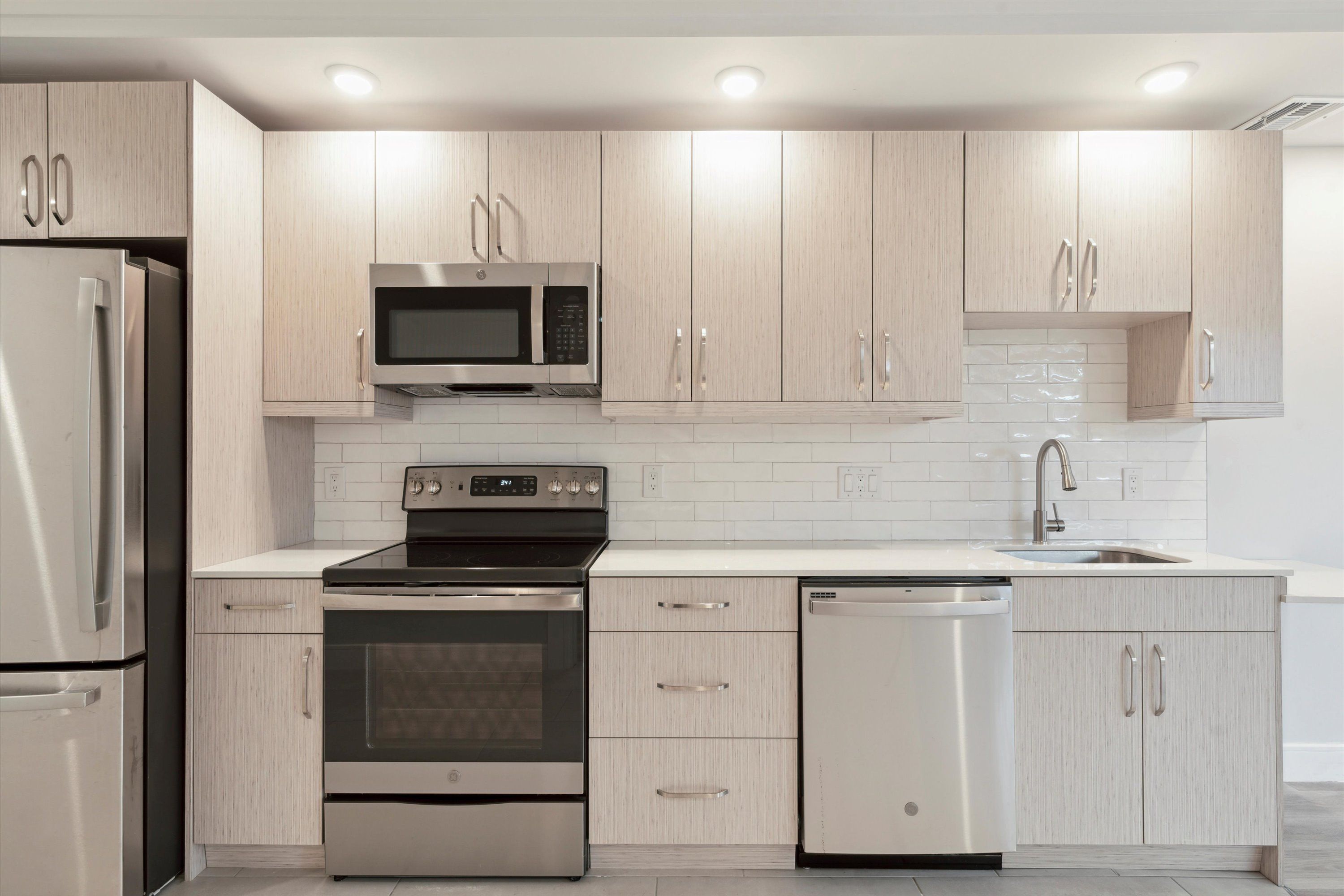 1222 N Marshall ST Unit 102