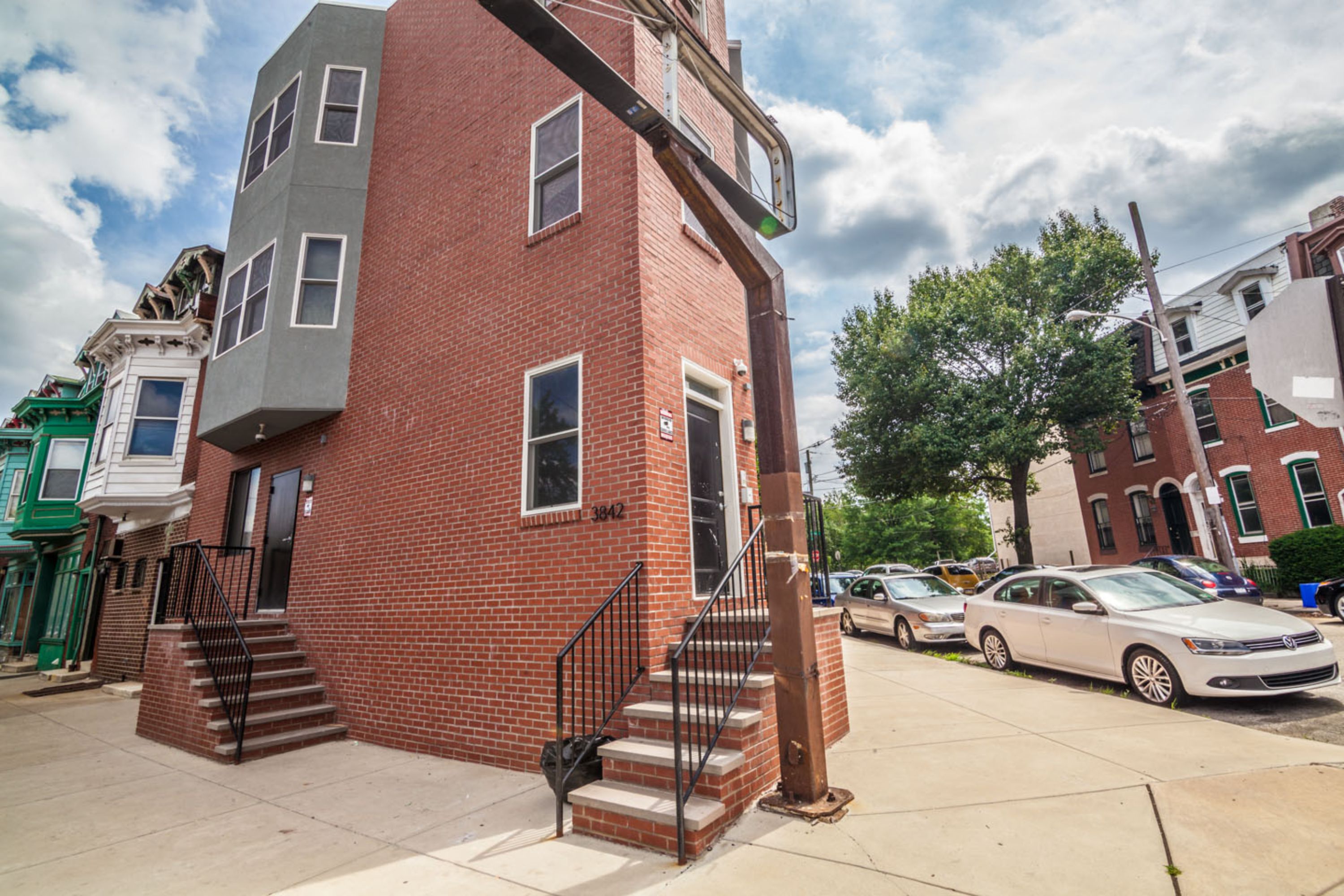 3842 LANCASTER AVE Unit 2