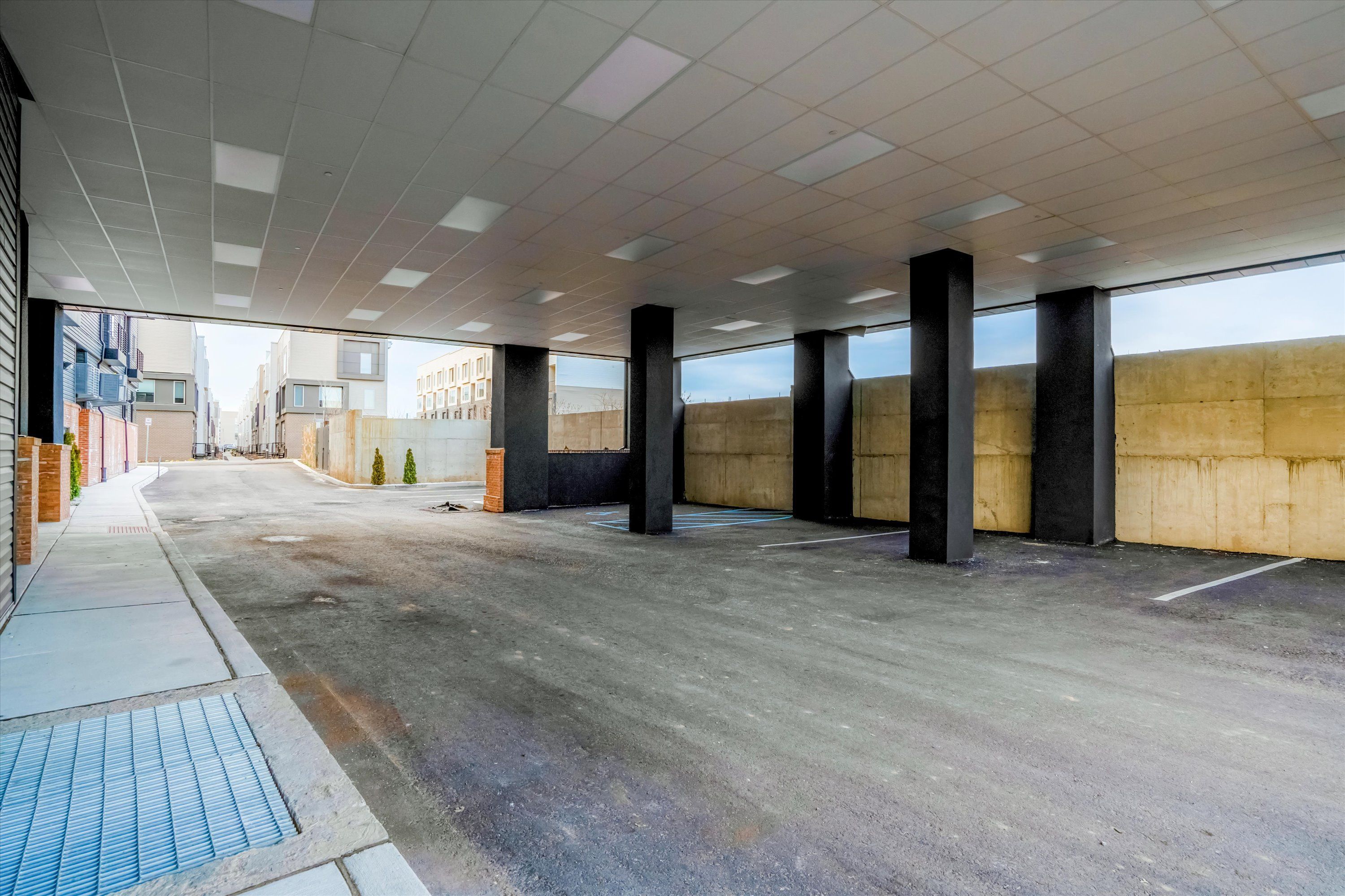 2157 E LEHIGH AVE Unit 209
