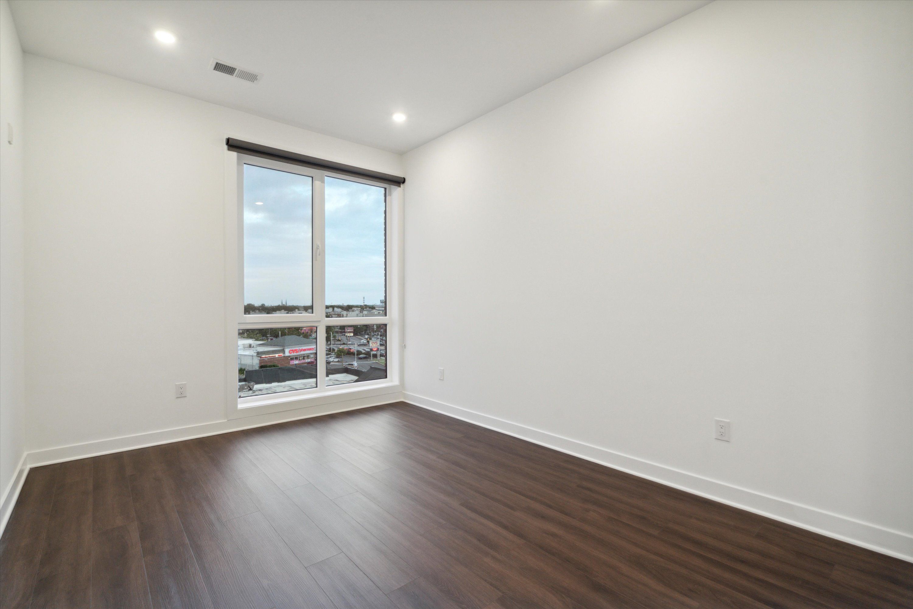 2636 E YORK ST Unit 605