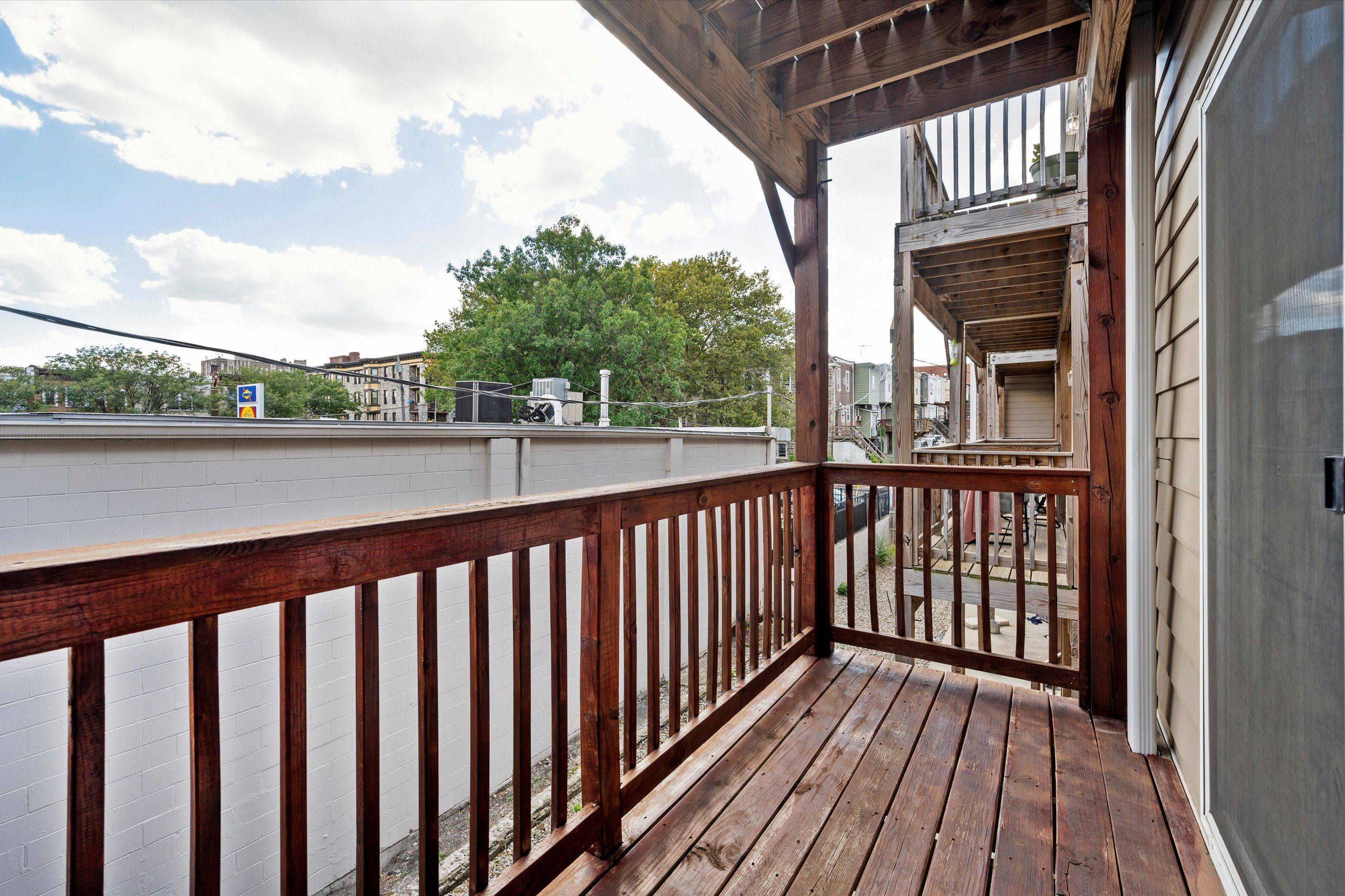 4613 Sansom St Unit 2