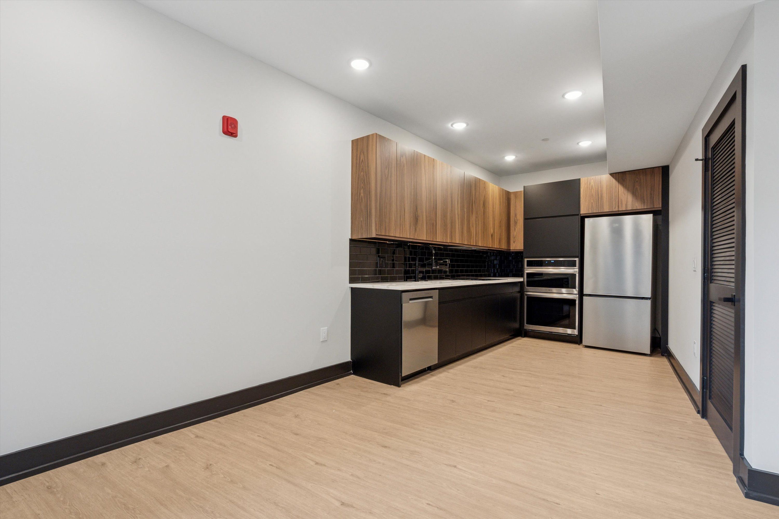 820 N 2ND ST Unit 611