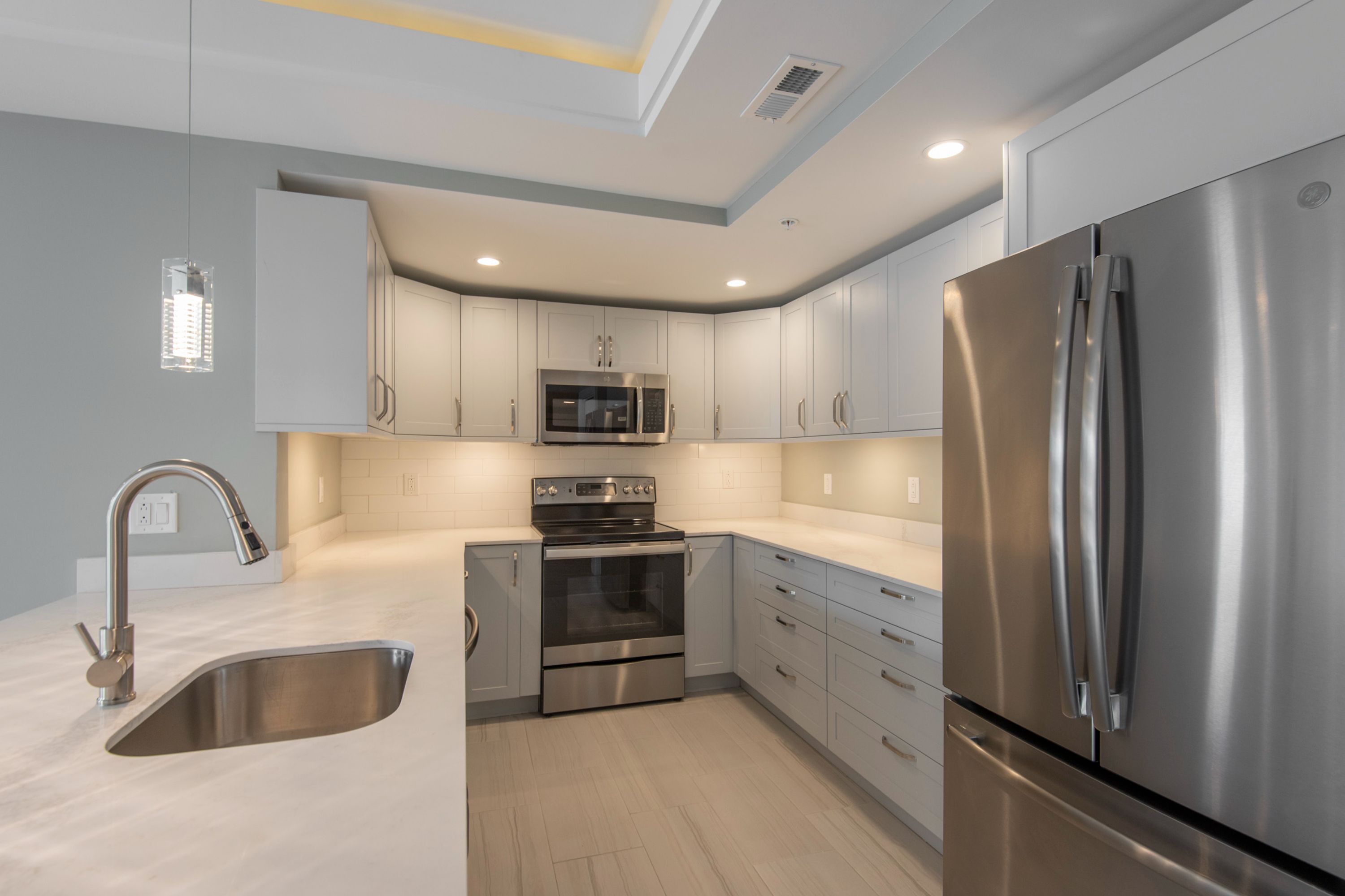 1133 E COLUMBIA AVE Unit 302