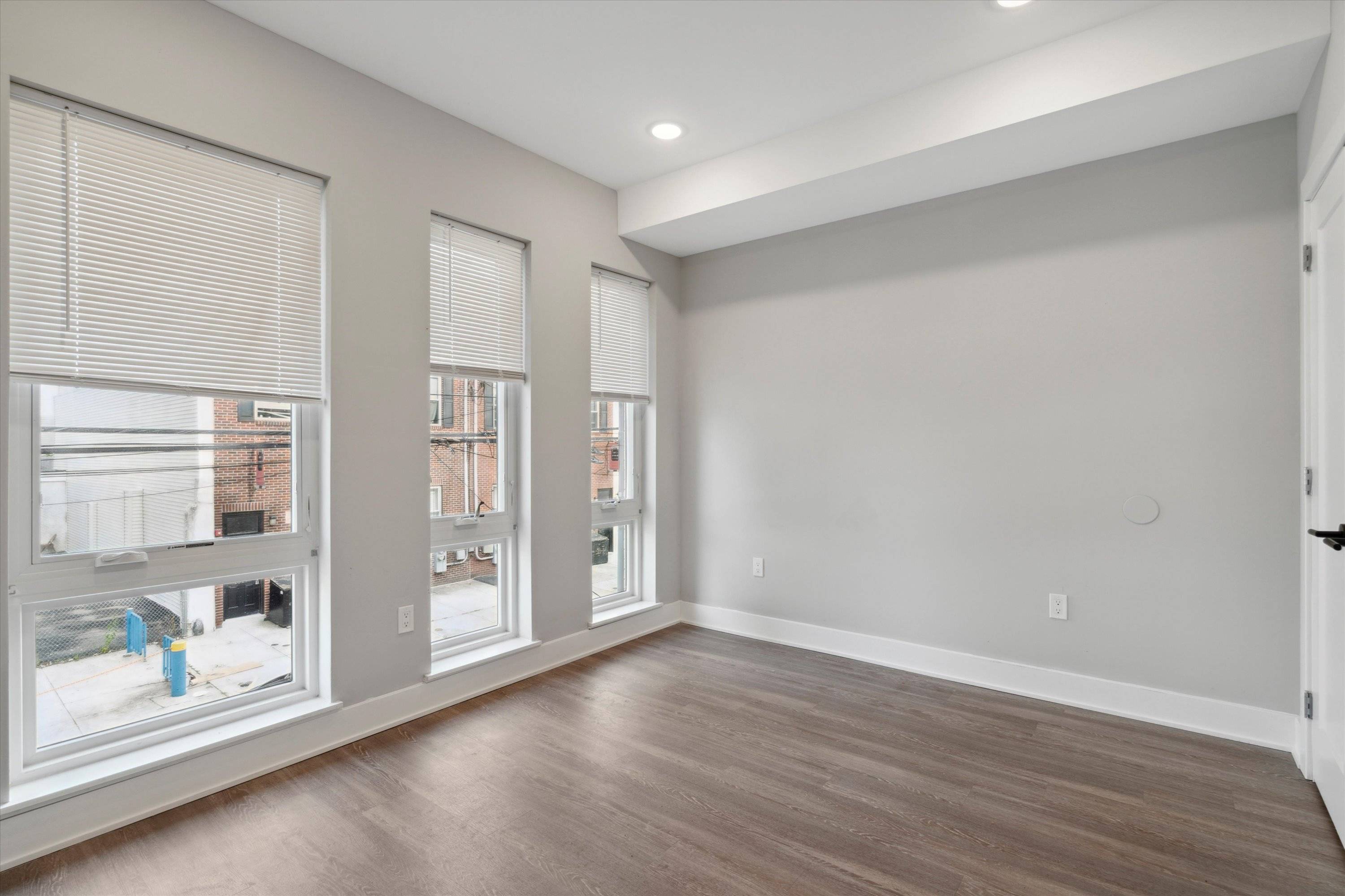 1618 N Sydenham St Unit B