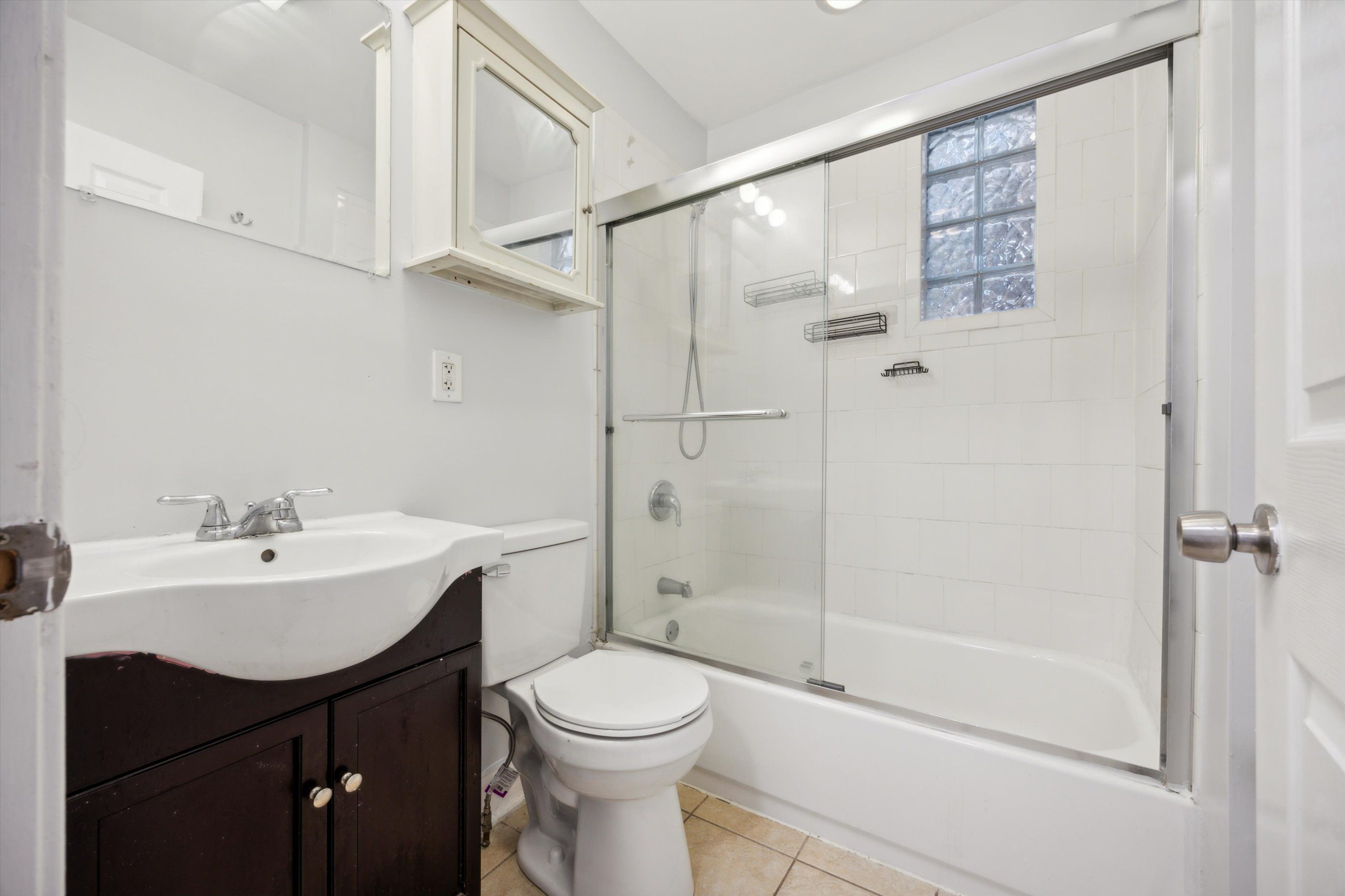 1729 W MONTGOMERY AVE Unit 1