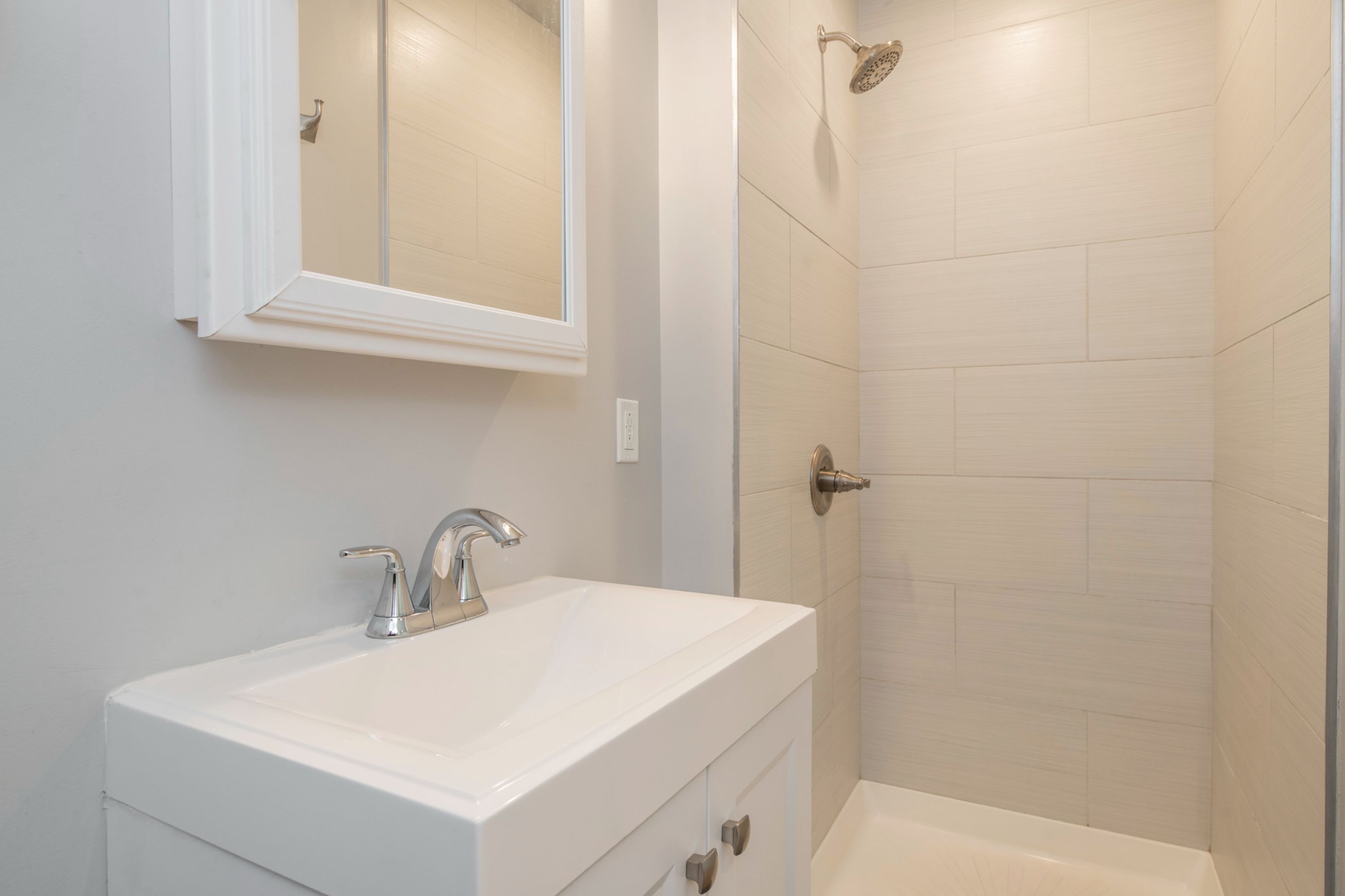 1517 SEYBERT ST Unit 2