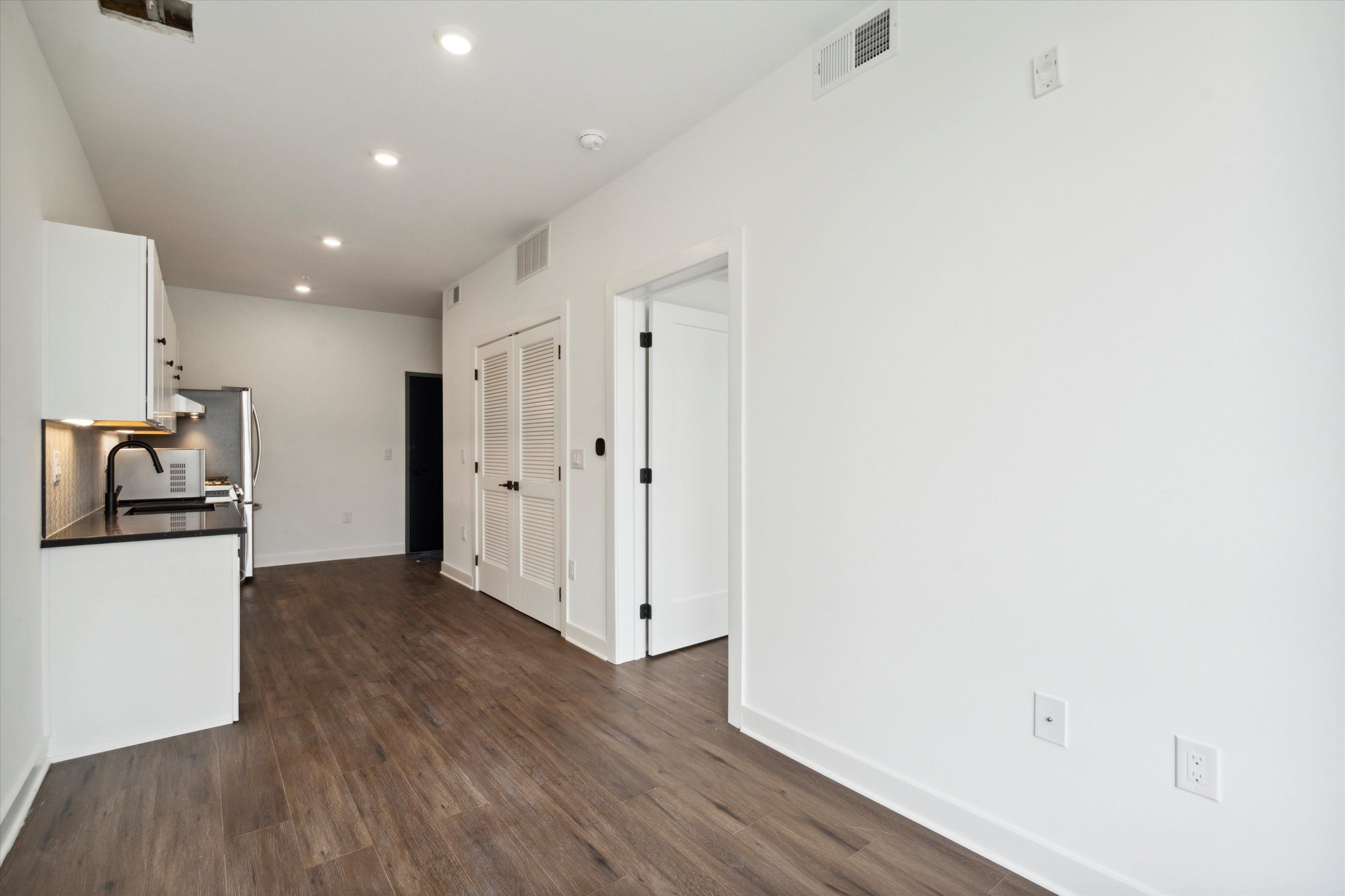 2636 E YORK ST Unit 202