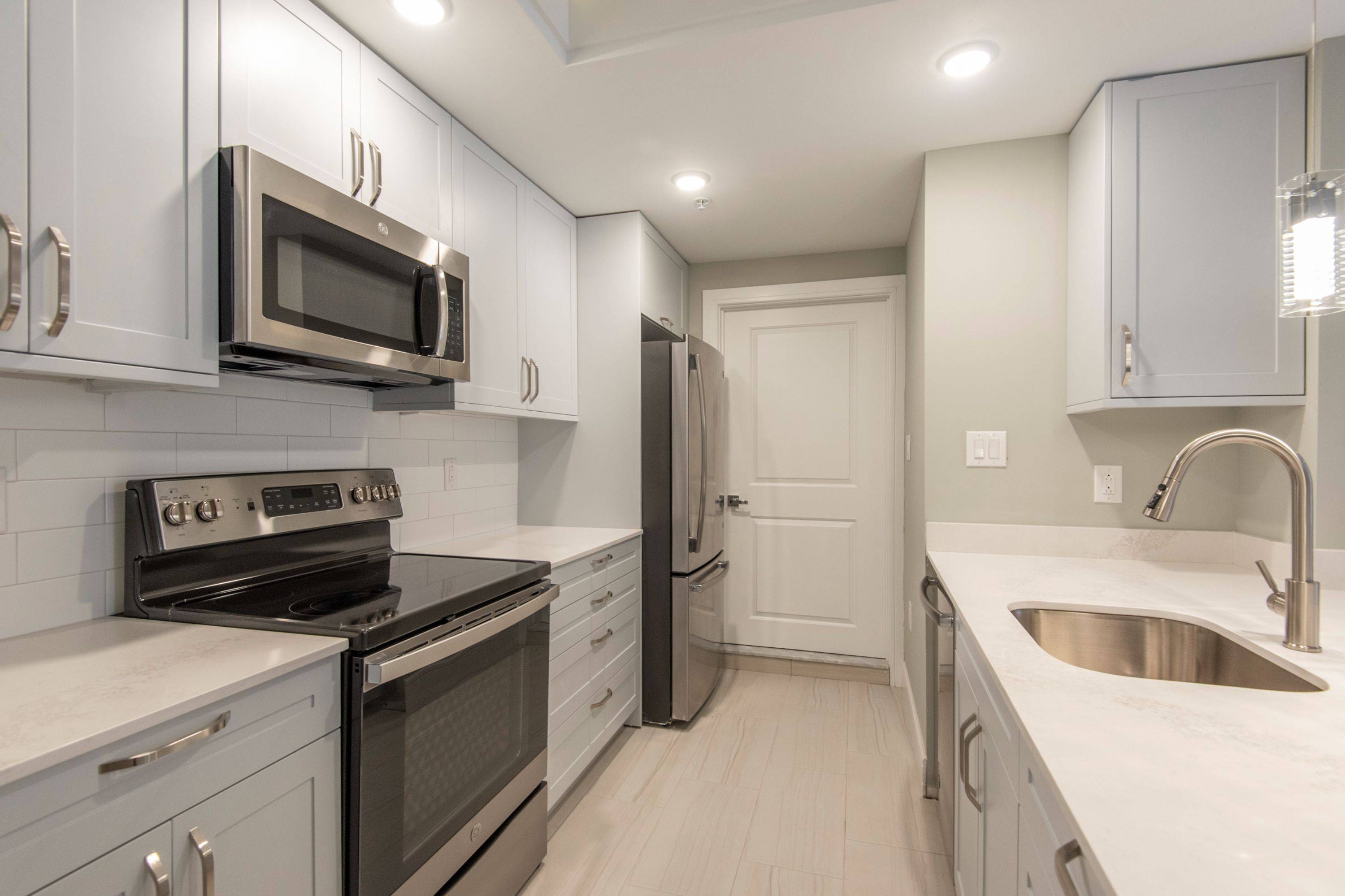 1133 E COLUMBIA AVE Unit 403