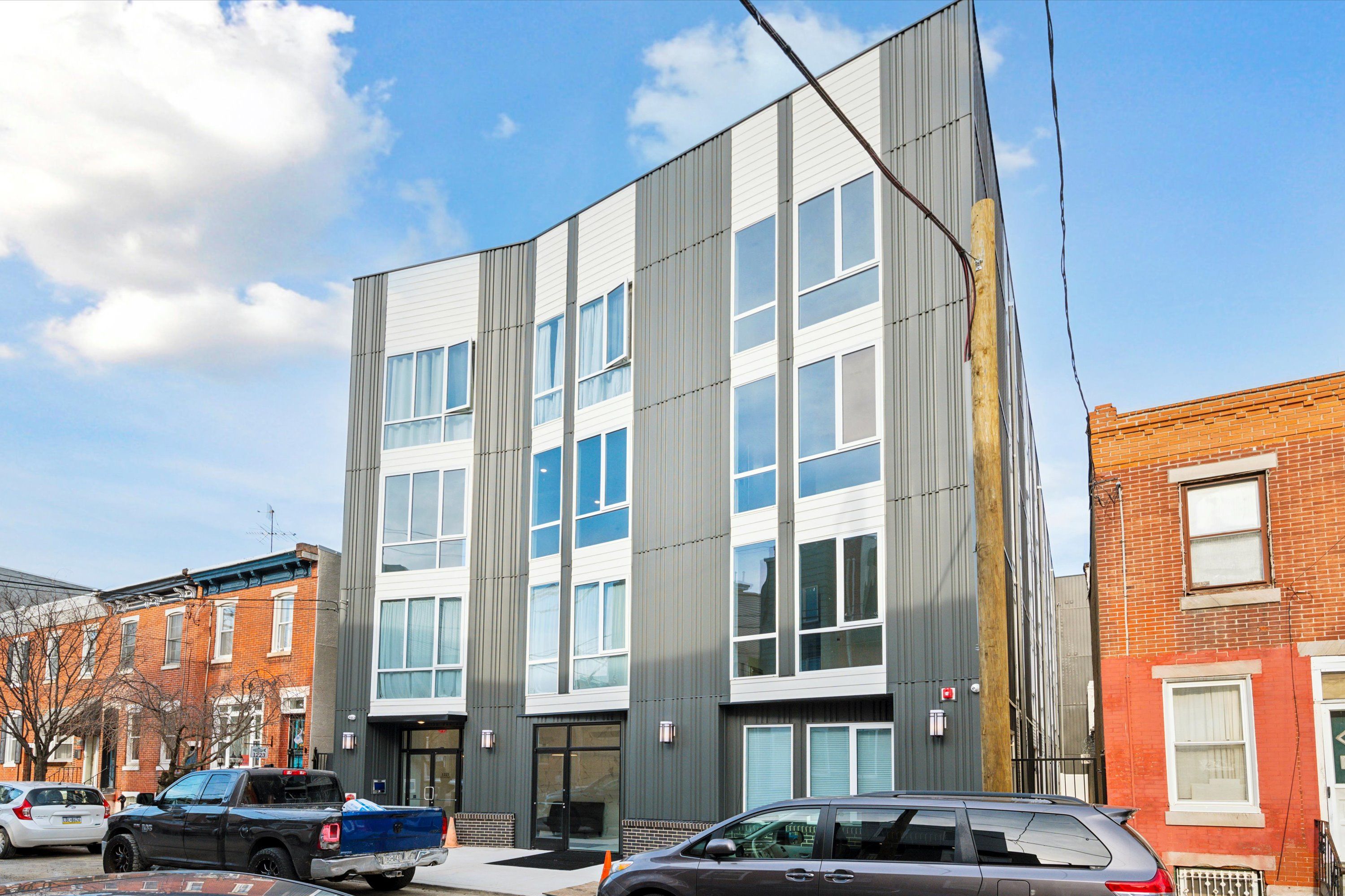 1221 E Fletcher St Unit 107