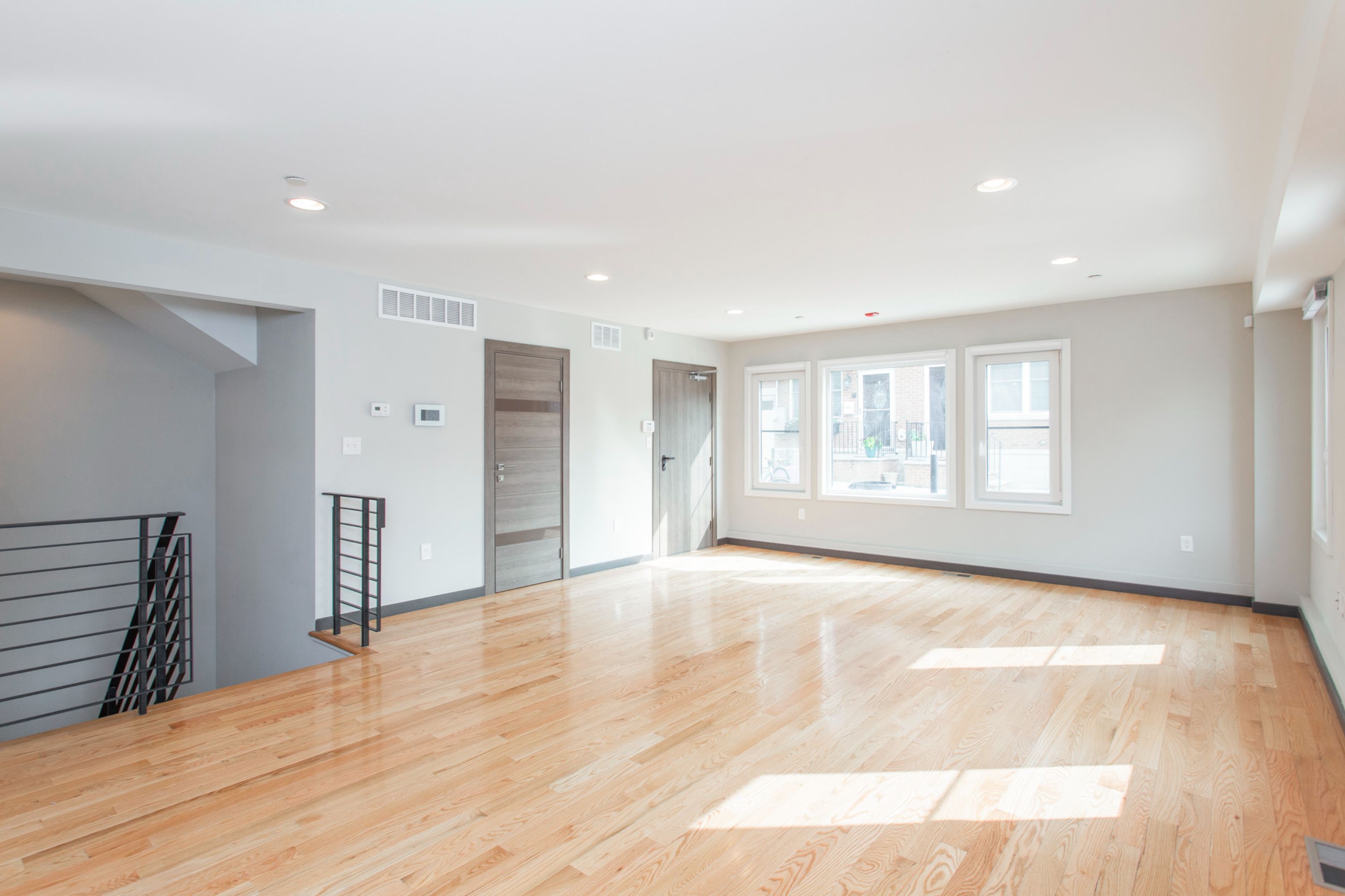 2553 MONTROSE ST Unit A