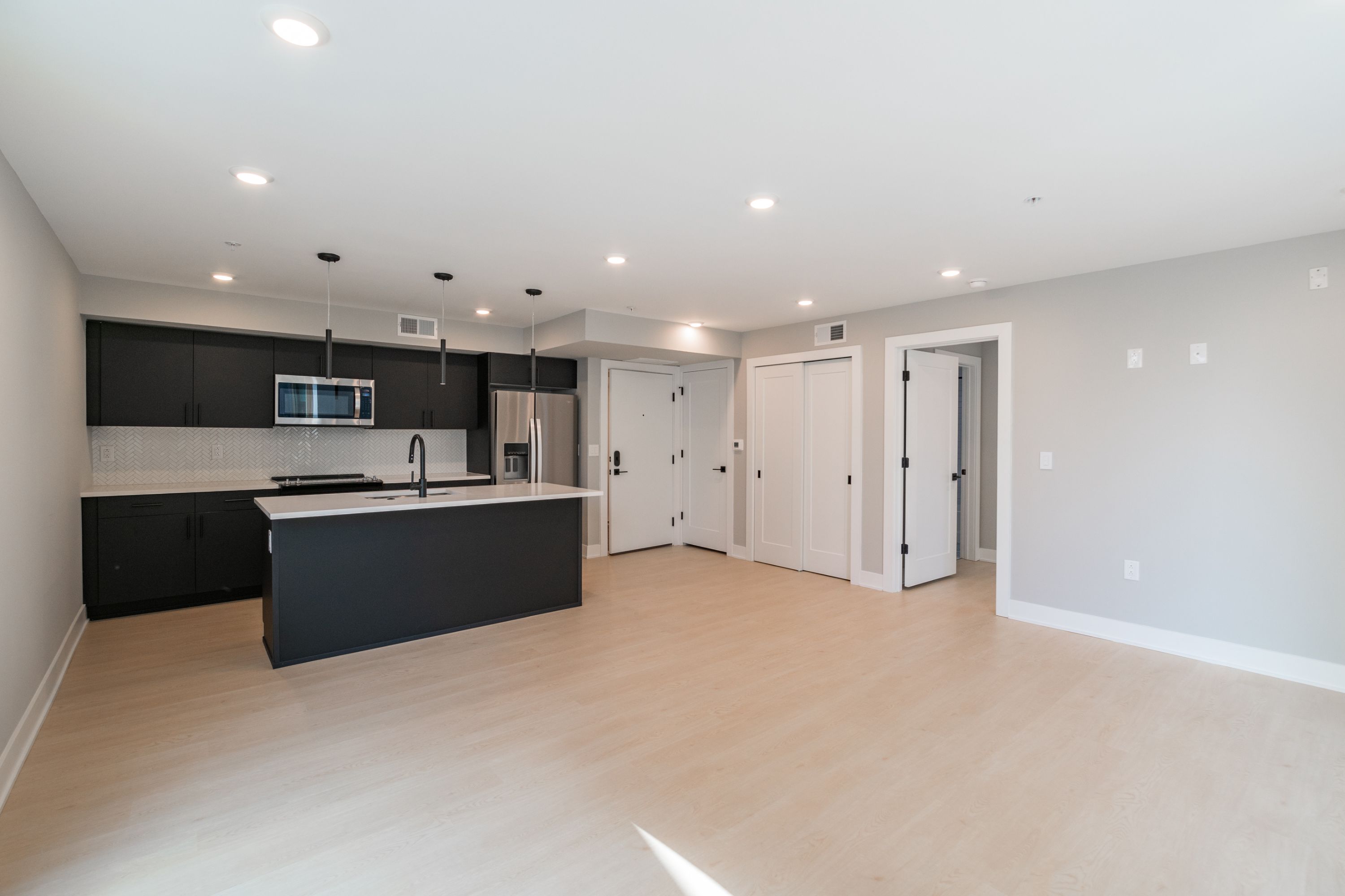 6604 Ridge Avenue Unit 401