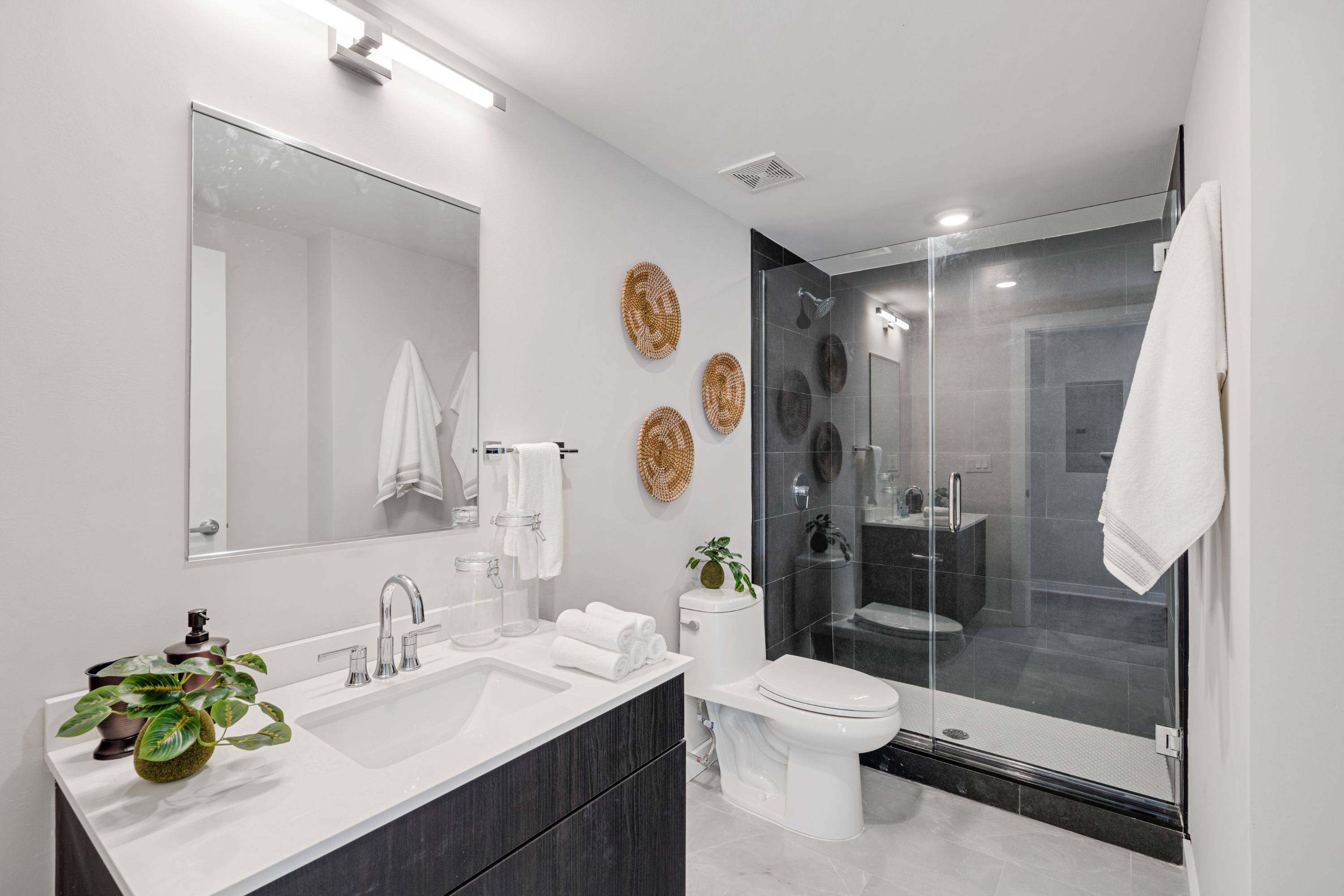 3449 SCOTTS LANE Unit B422