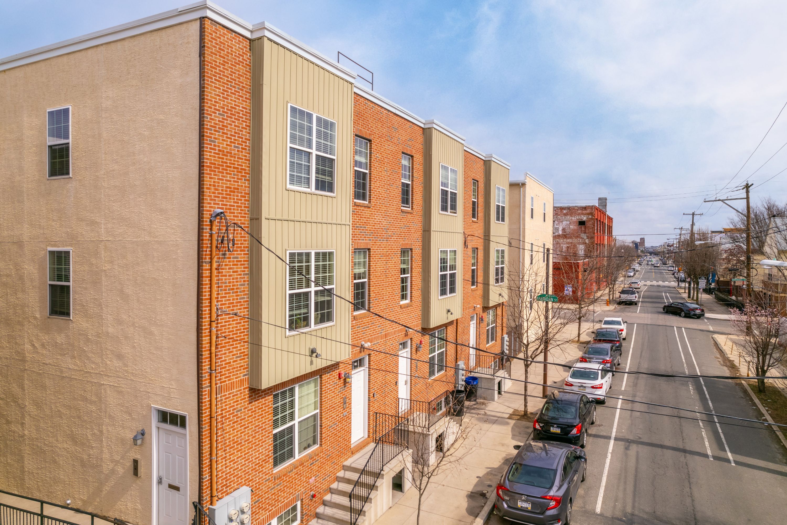 1904 N MARSHALL ST Unit 2