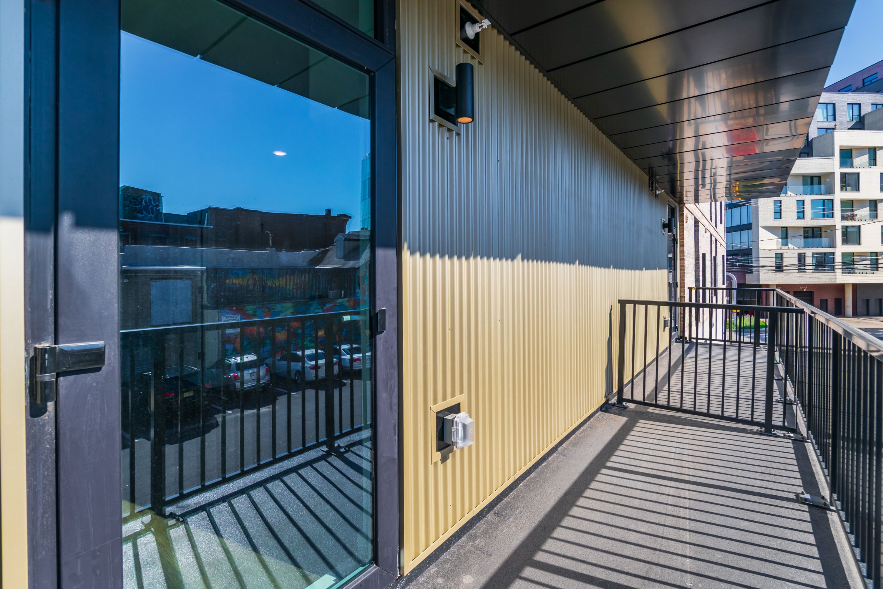 1102 GERMANTOWN AVENUE Unit 204