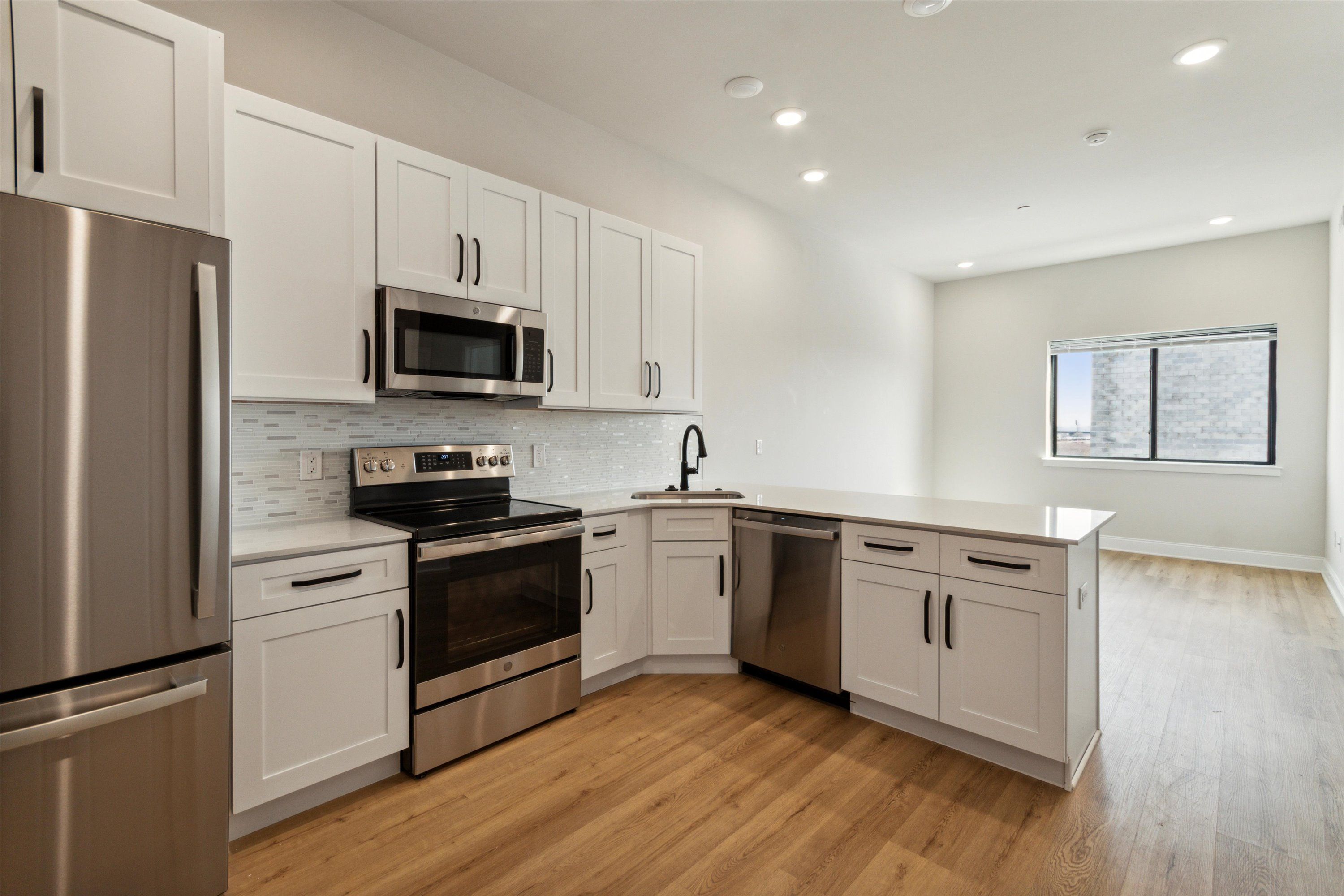 2143 E LEHIGH AVE Unit 505