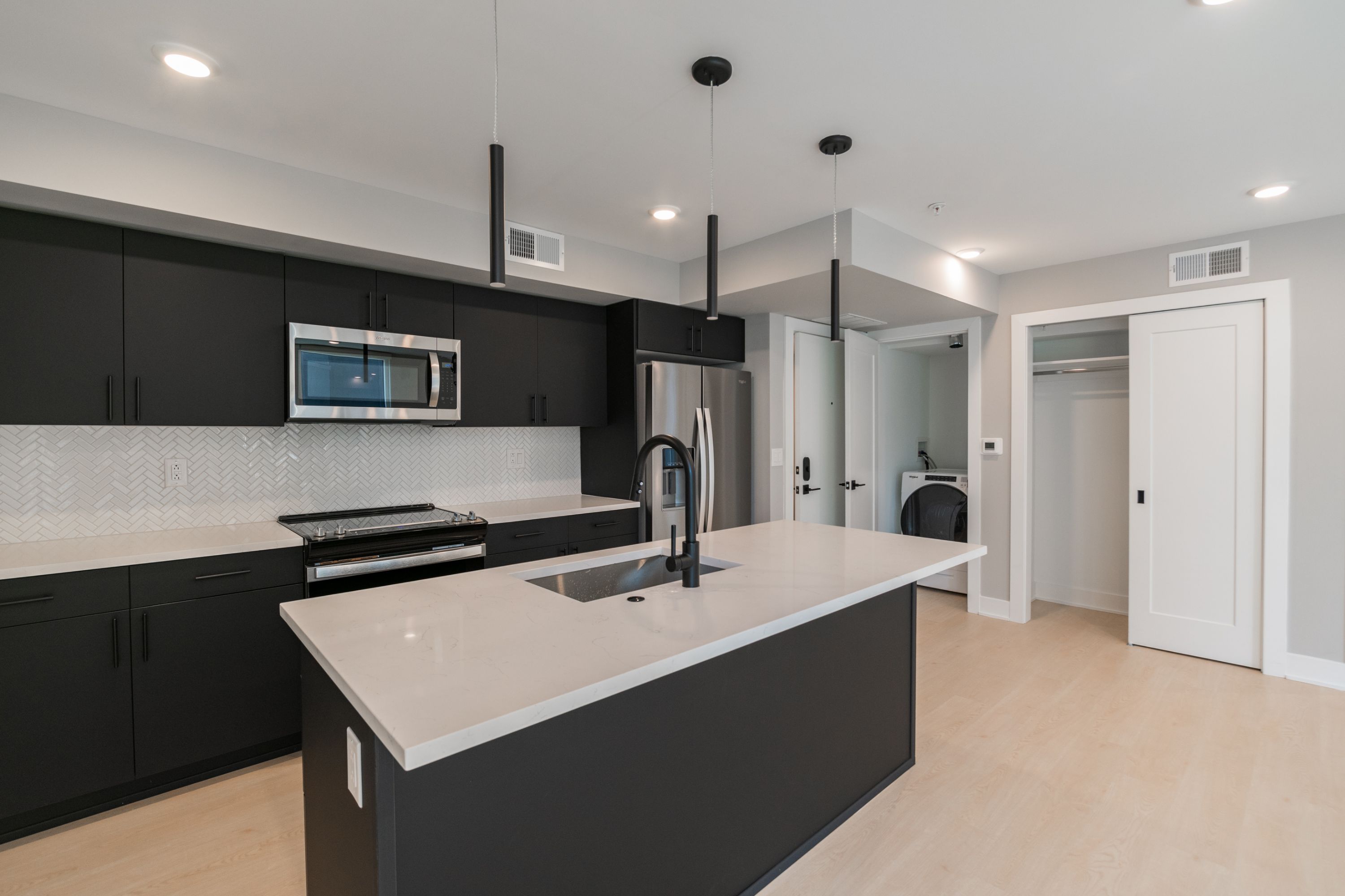 6604 Ridge Avenue Unit 401