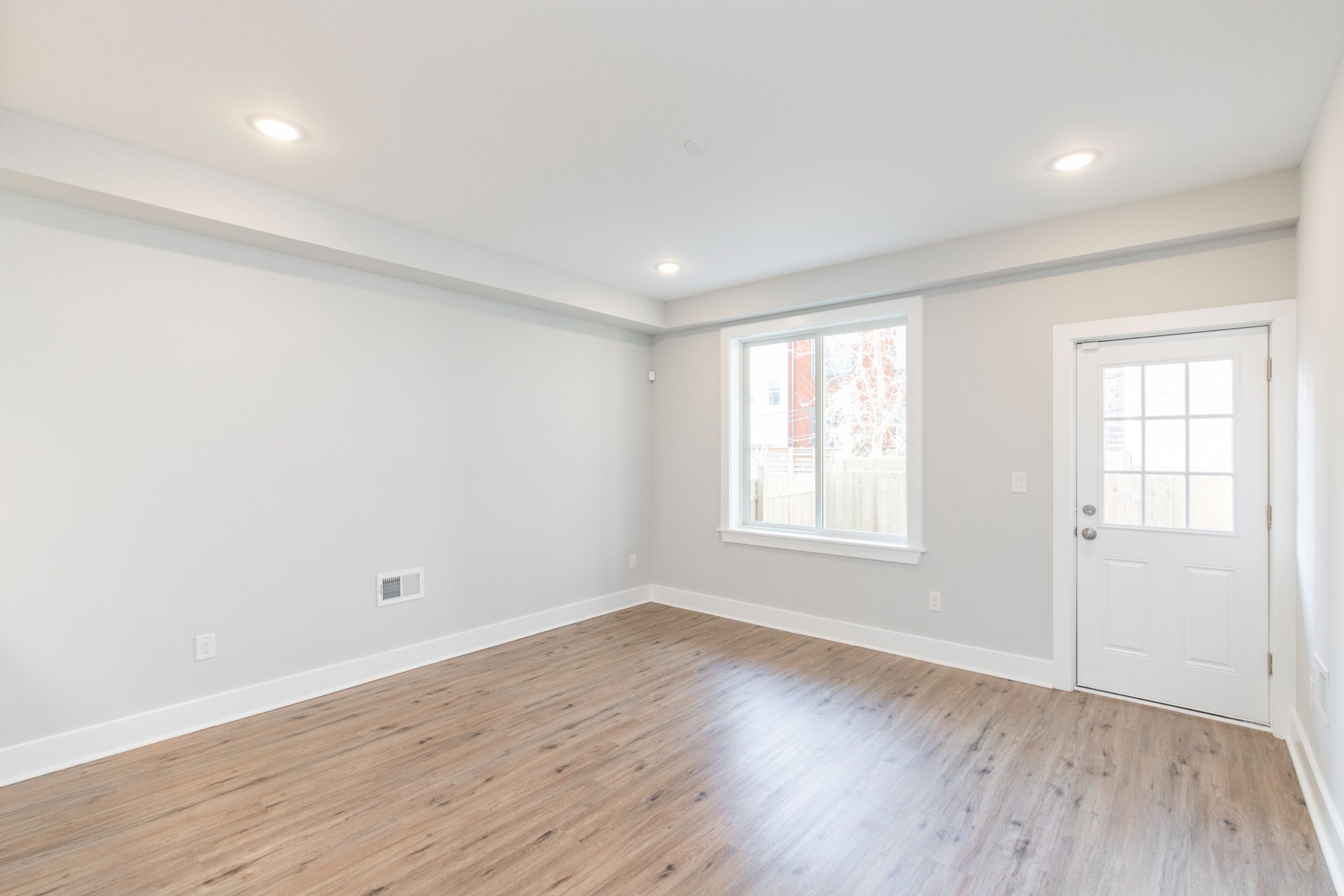 1906 E York St Unit 1