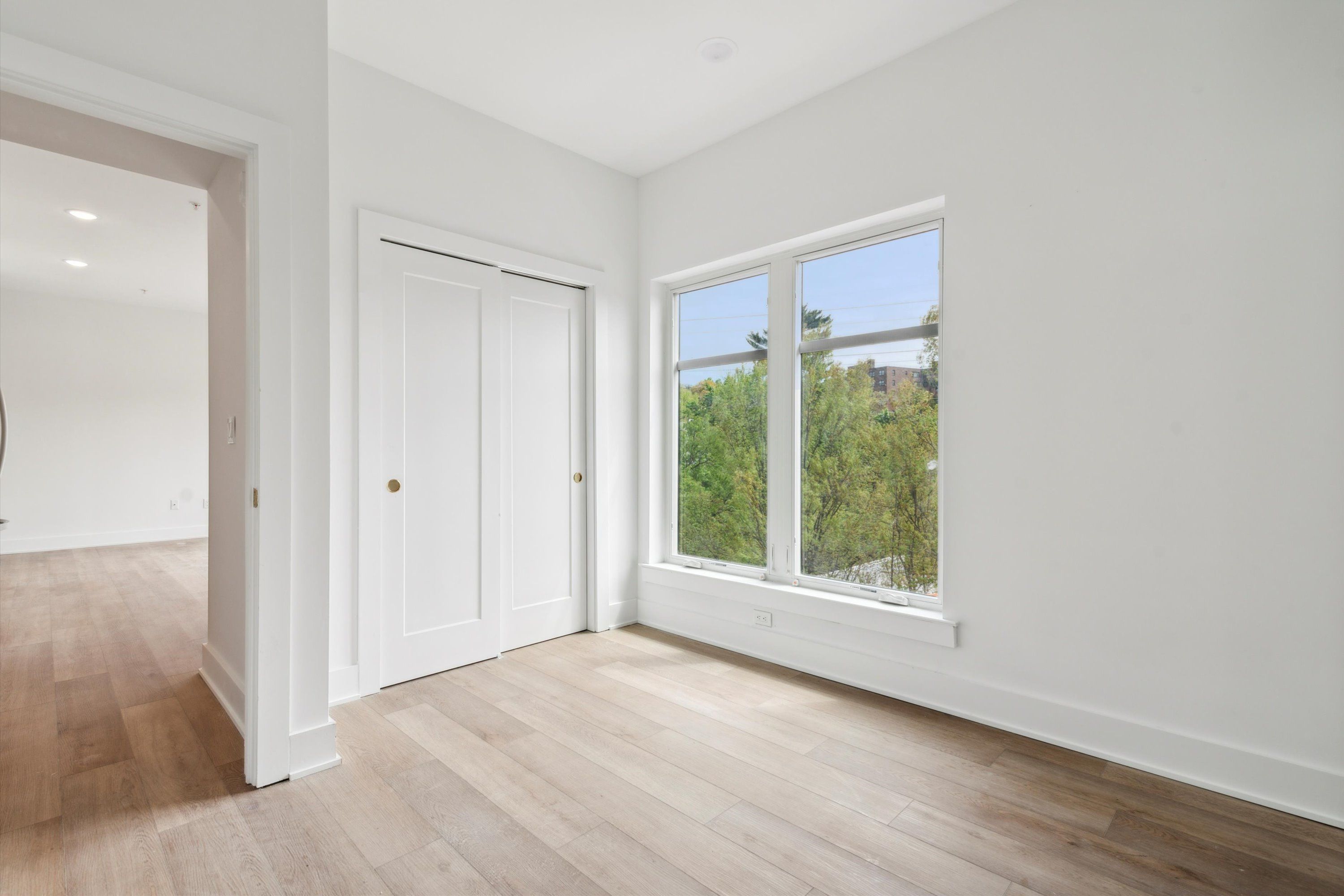 367 W Hortter St Unit 403