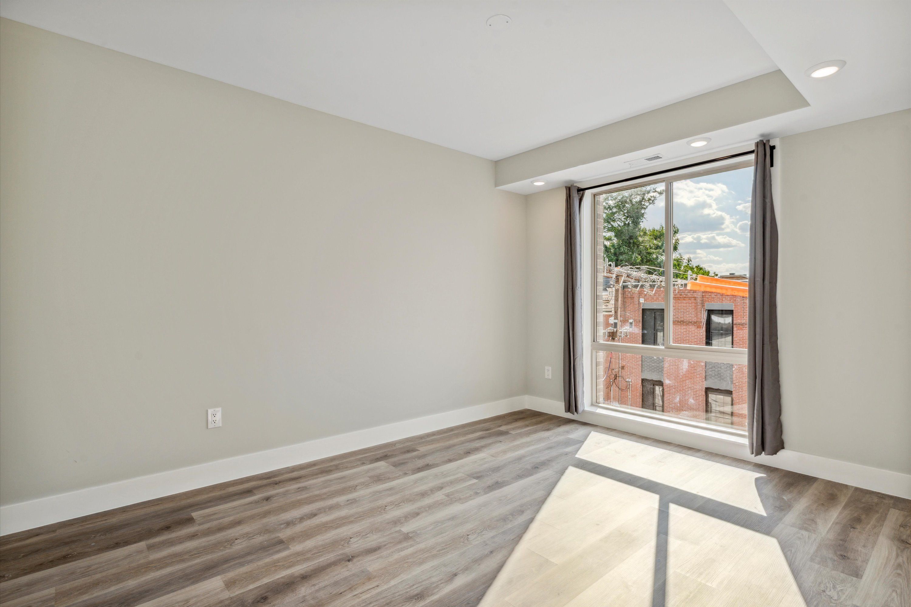 1223 N 7th St Unit 403