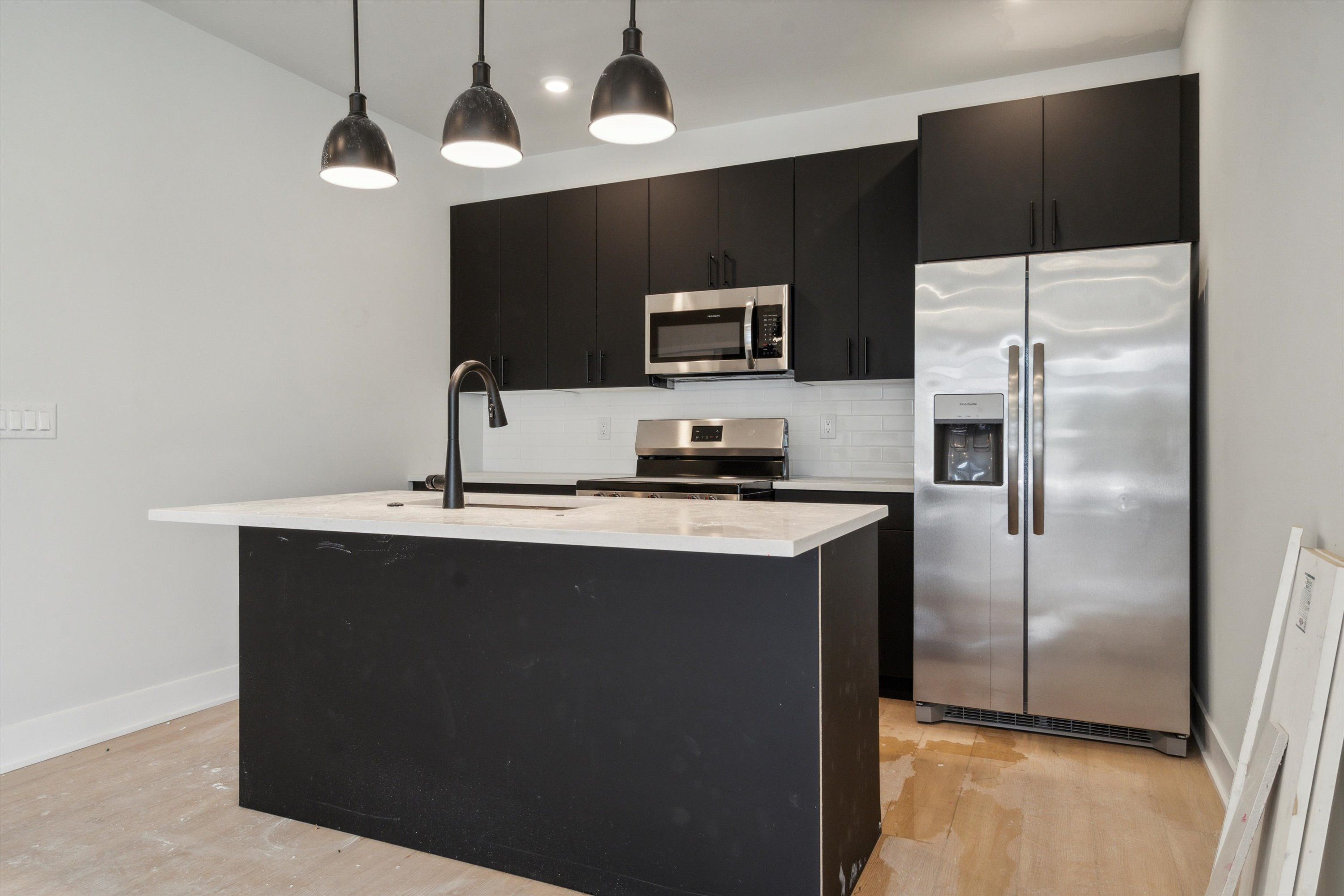 6910 Ridge Avenue Unit 418
