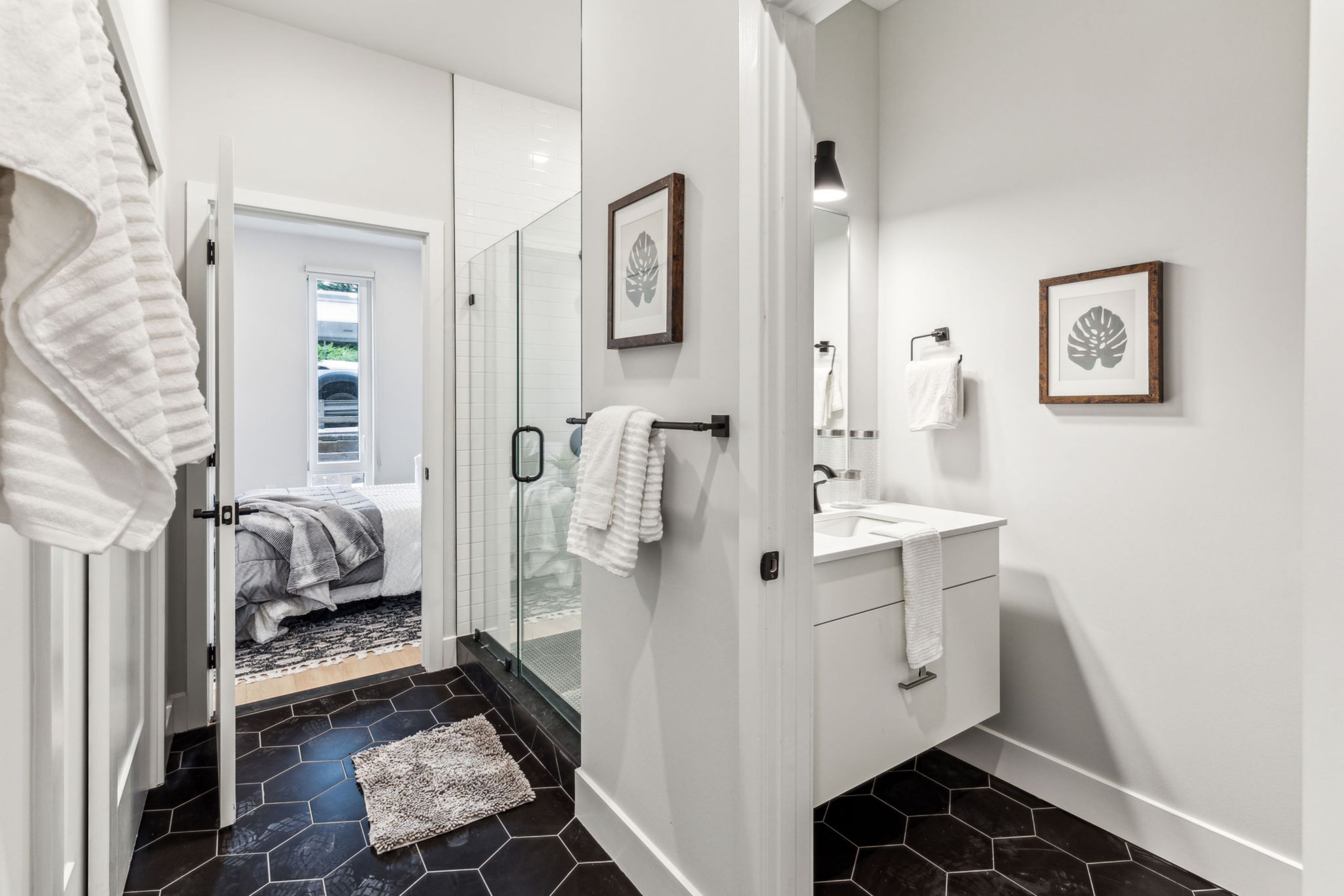 6910 Ridge Avenue Unit 102