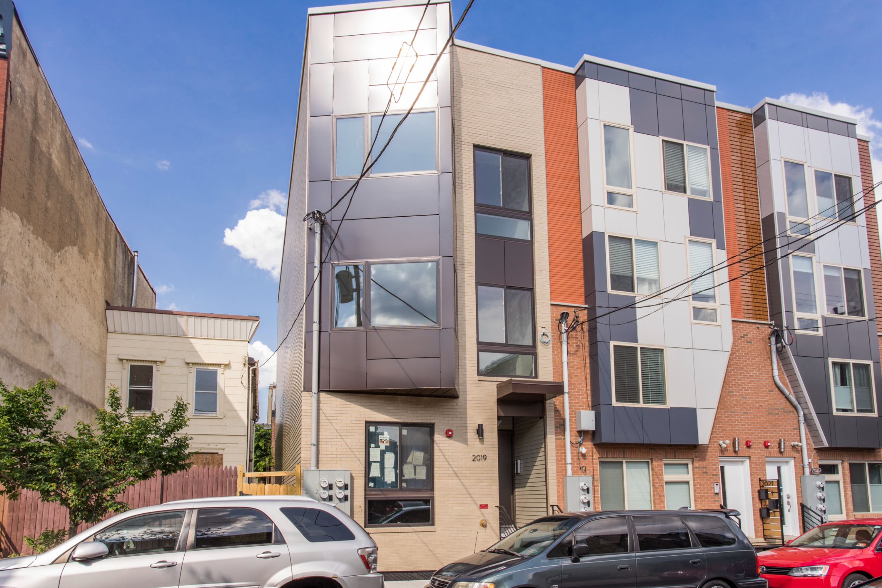 2019 E SUSQUEHANNA AVE Unit 3