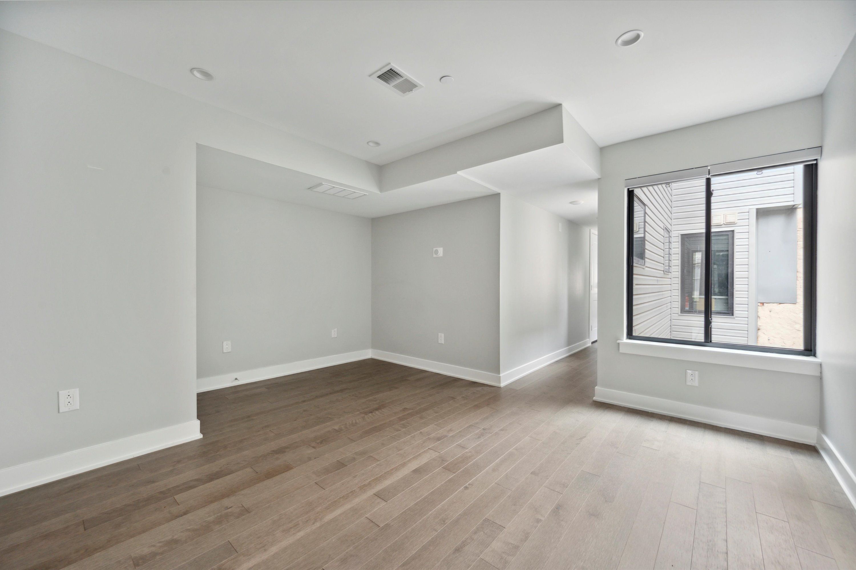 3834 BARING ST Unit 201