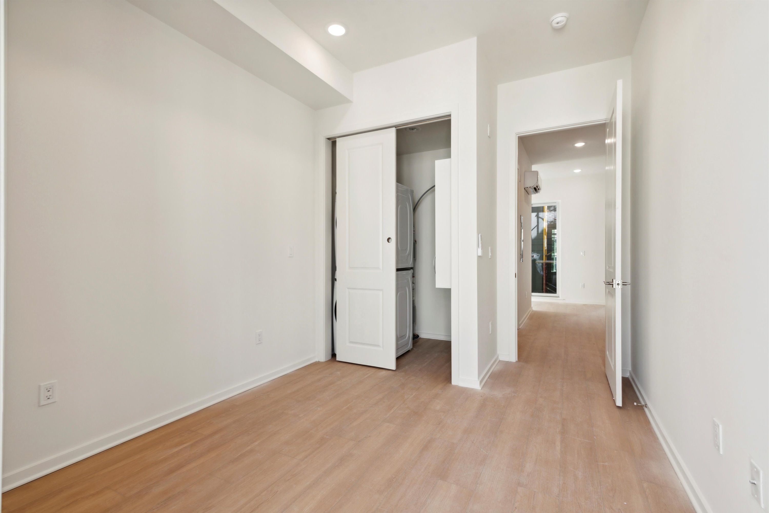 225 N 12TH ST Unit 403