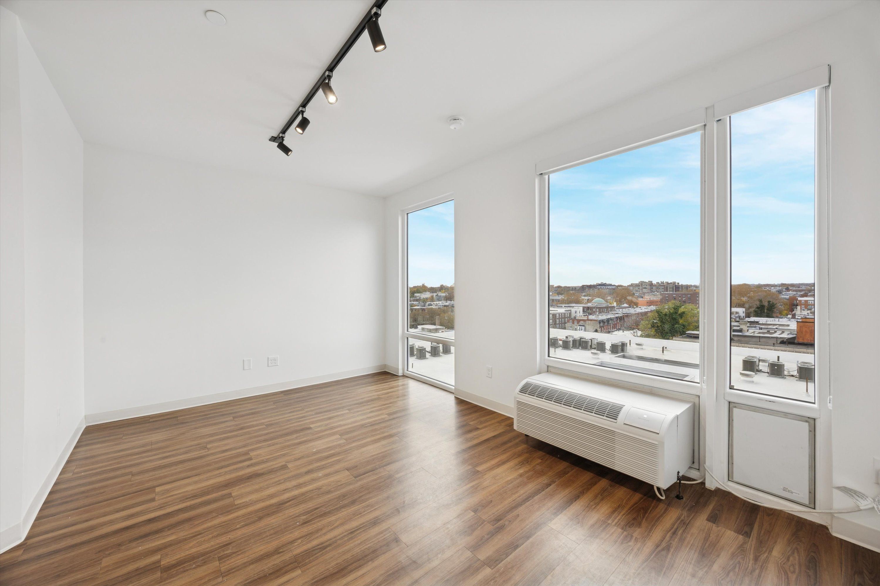 4240 Chestnut St Unit 710