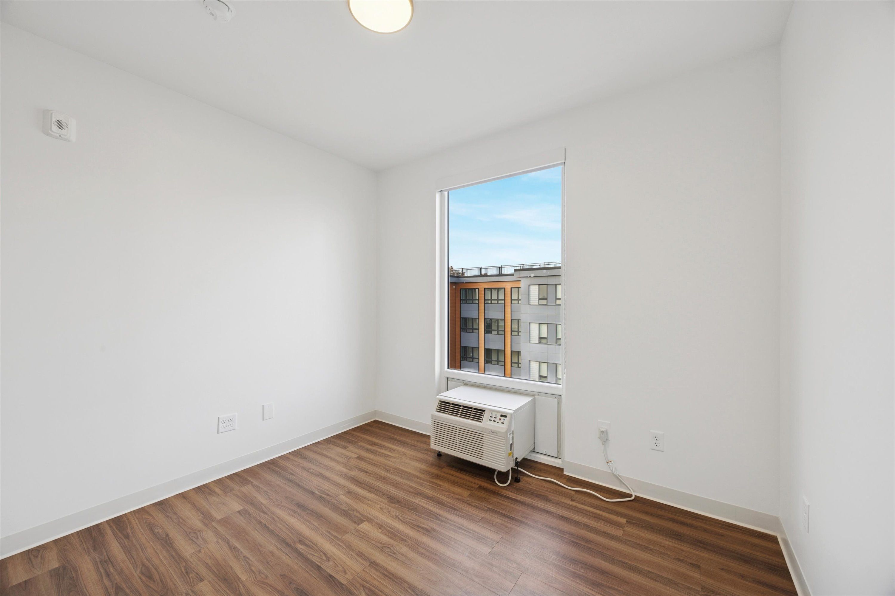 4240 Chestnut St Unit 424