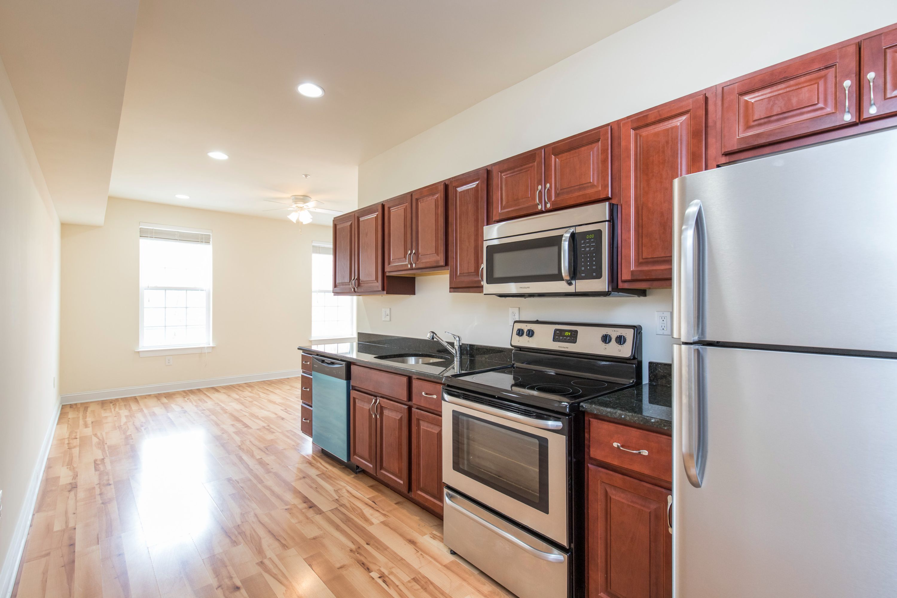 1935 N 7TH ST Unit 2