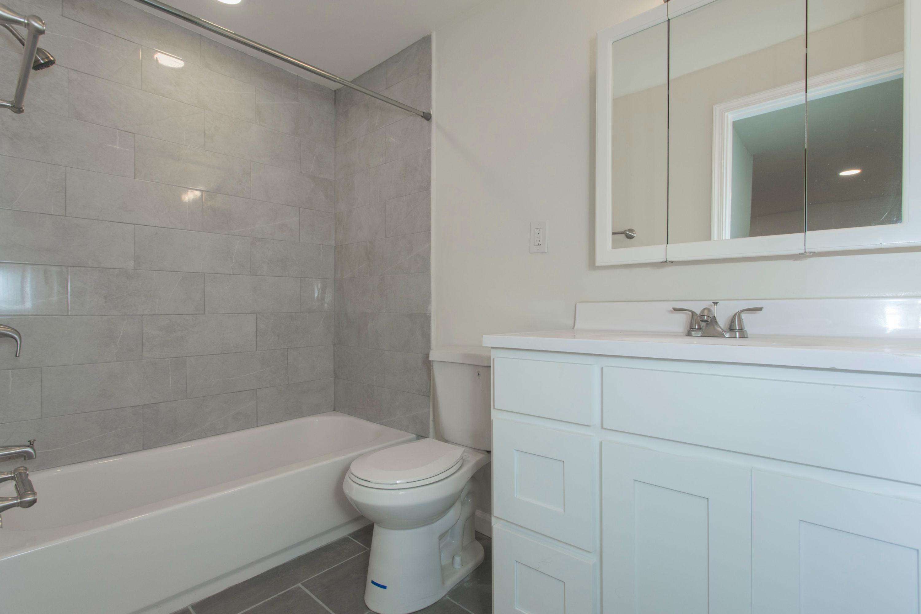 2134 GRAFTON DR Unit 15