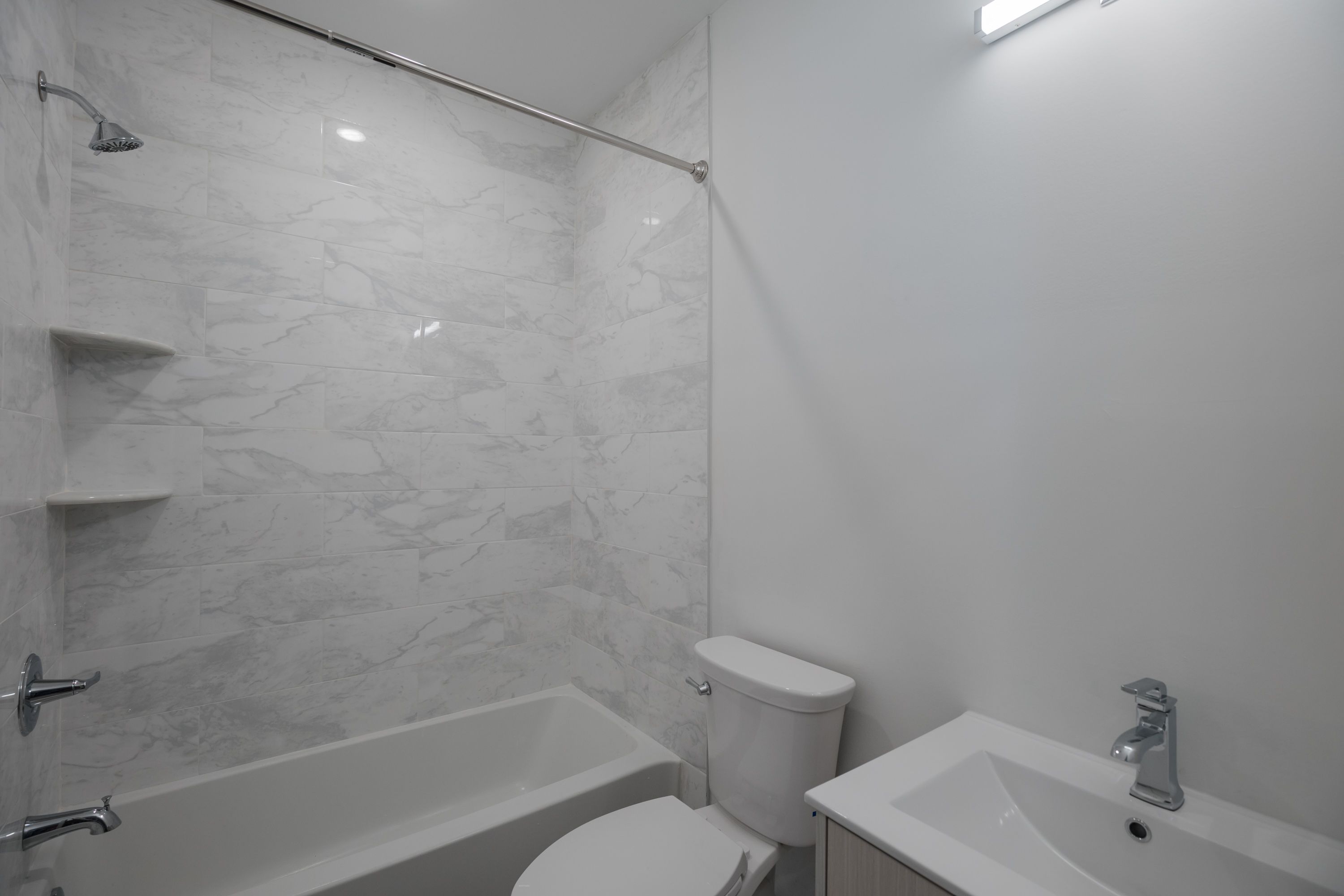 3213 HAVERFORD AVE Unit 3